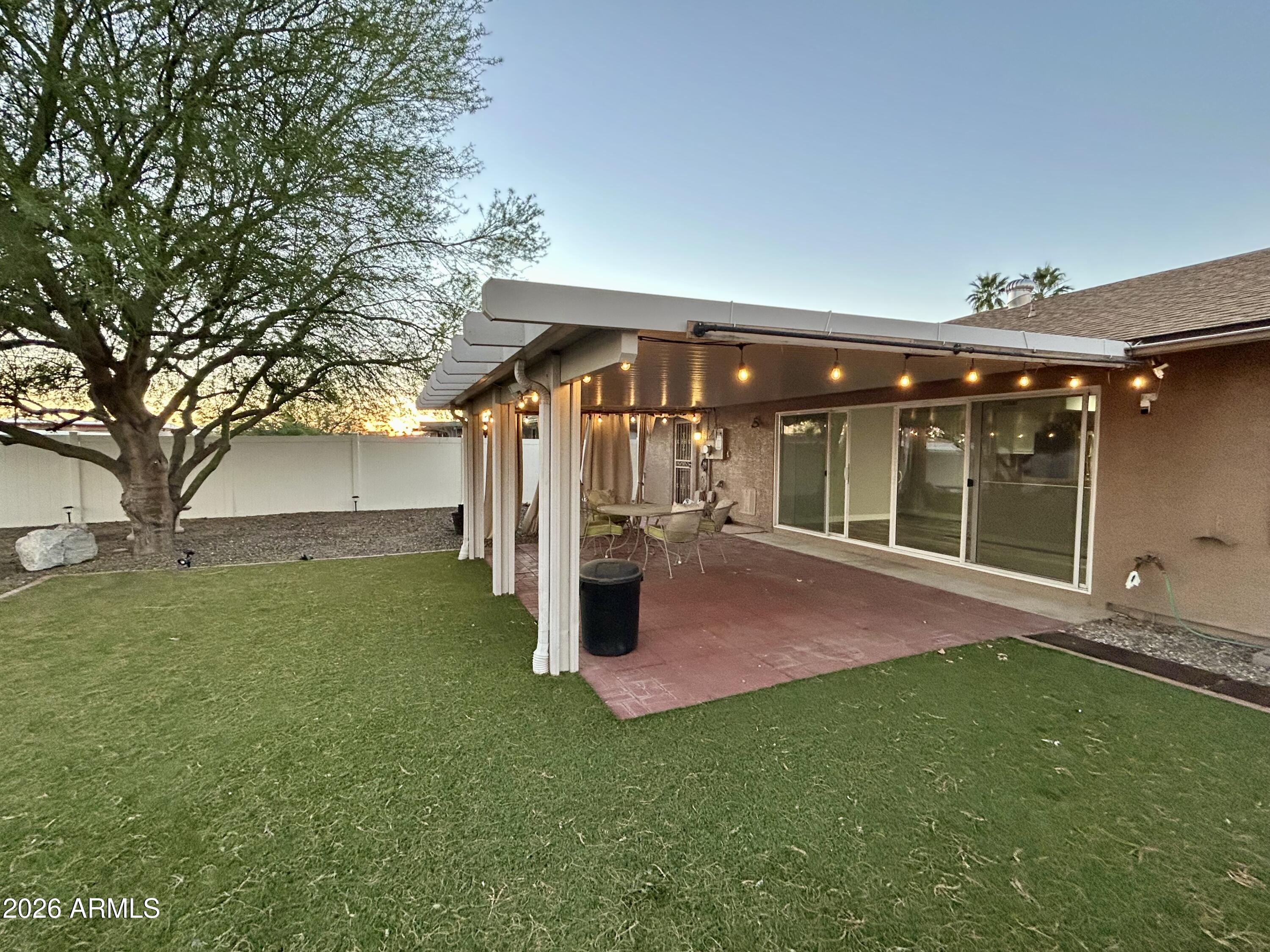 9831 W WRANGLER Drive, Sun City, AZ 85373