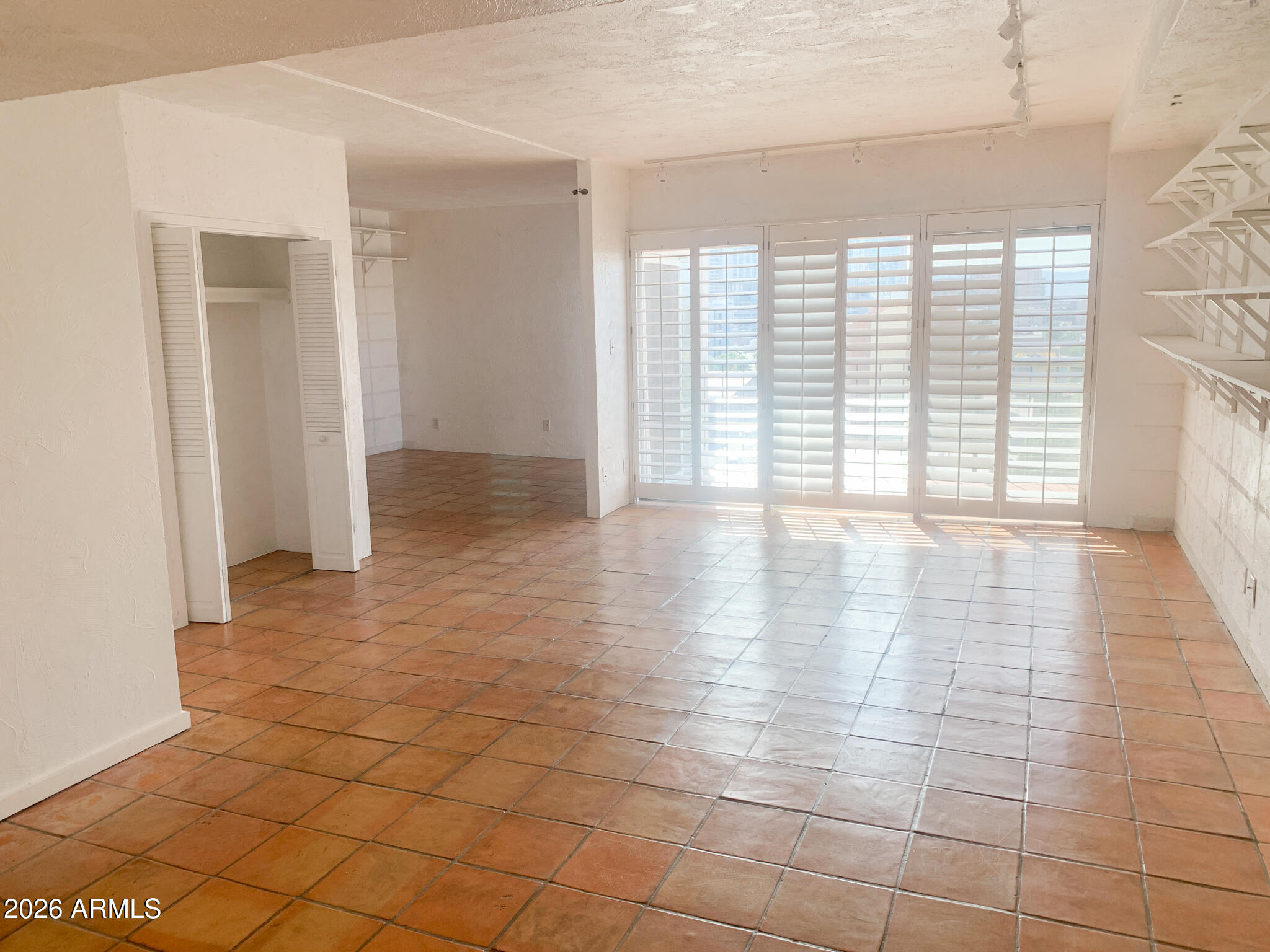 805 N 4th Avenue N 902, Phoenix, AZ 85003
