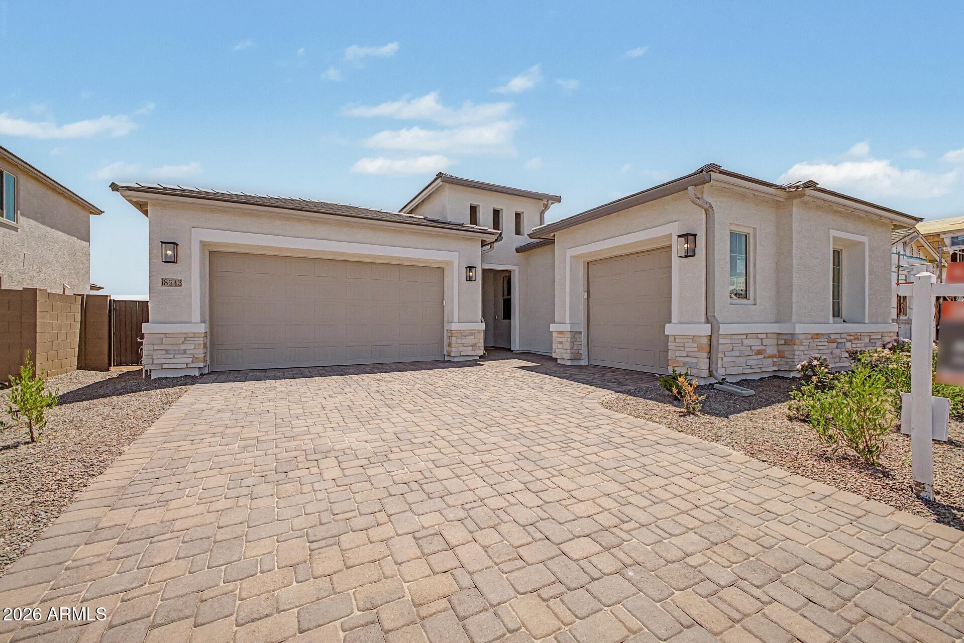 18543 W LAURIE Lane, Waddell, AZ 85355