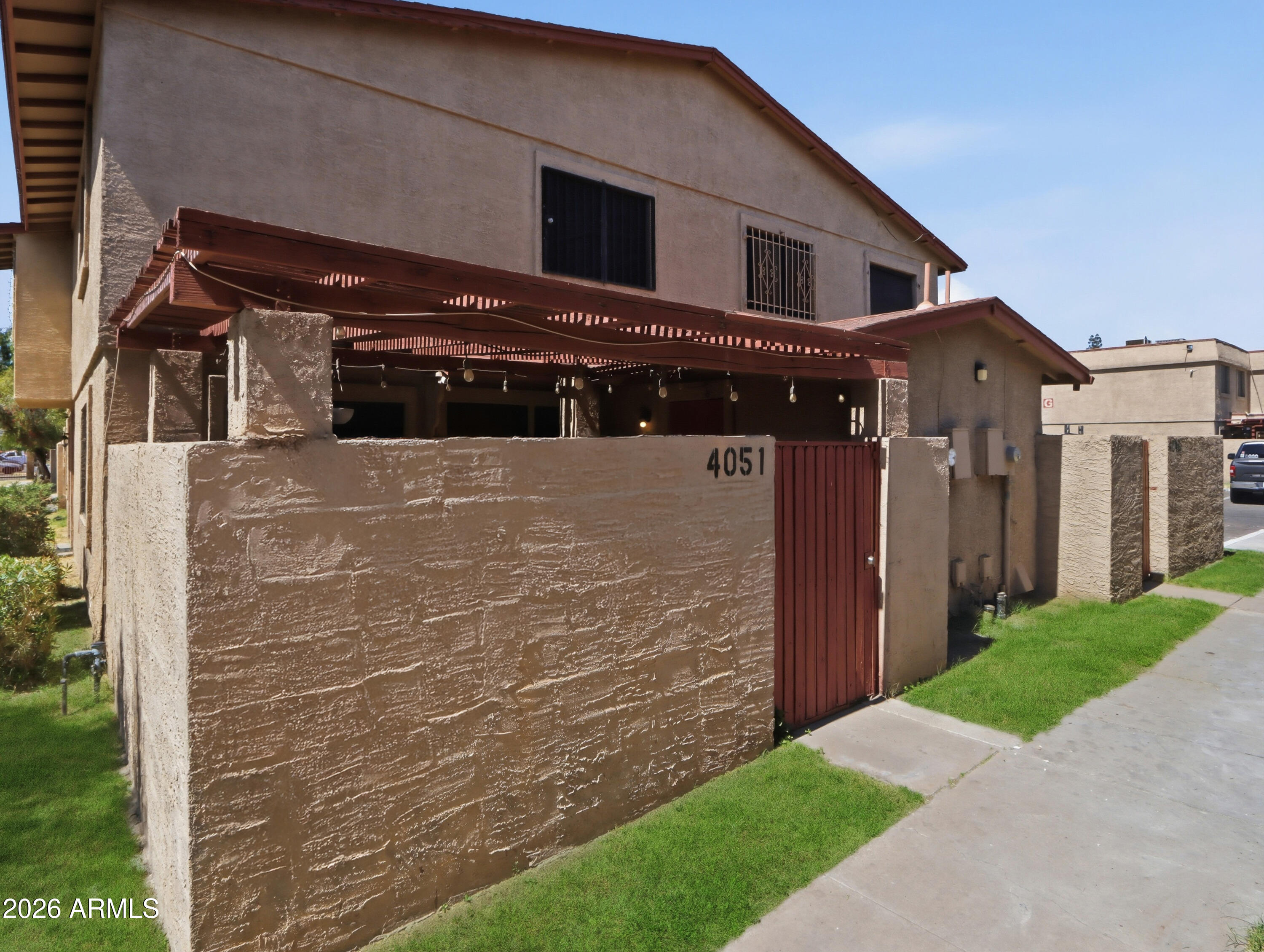 4051 W PALOMINO Road, Phoenix, AZ 85019