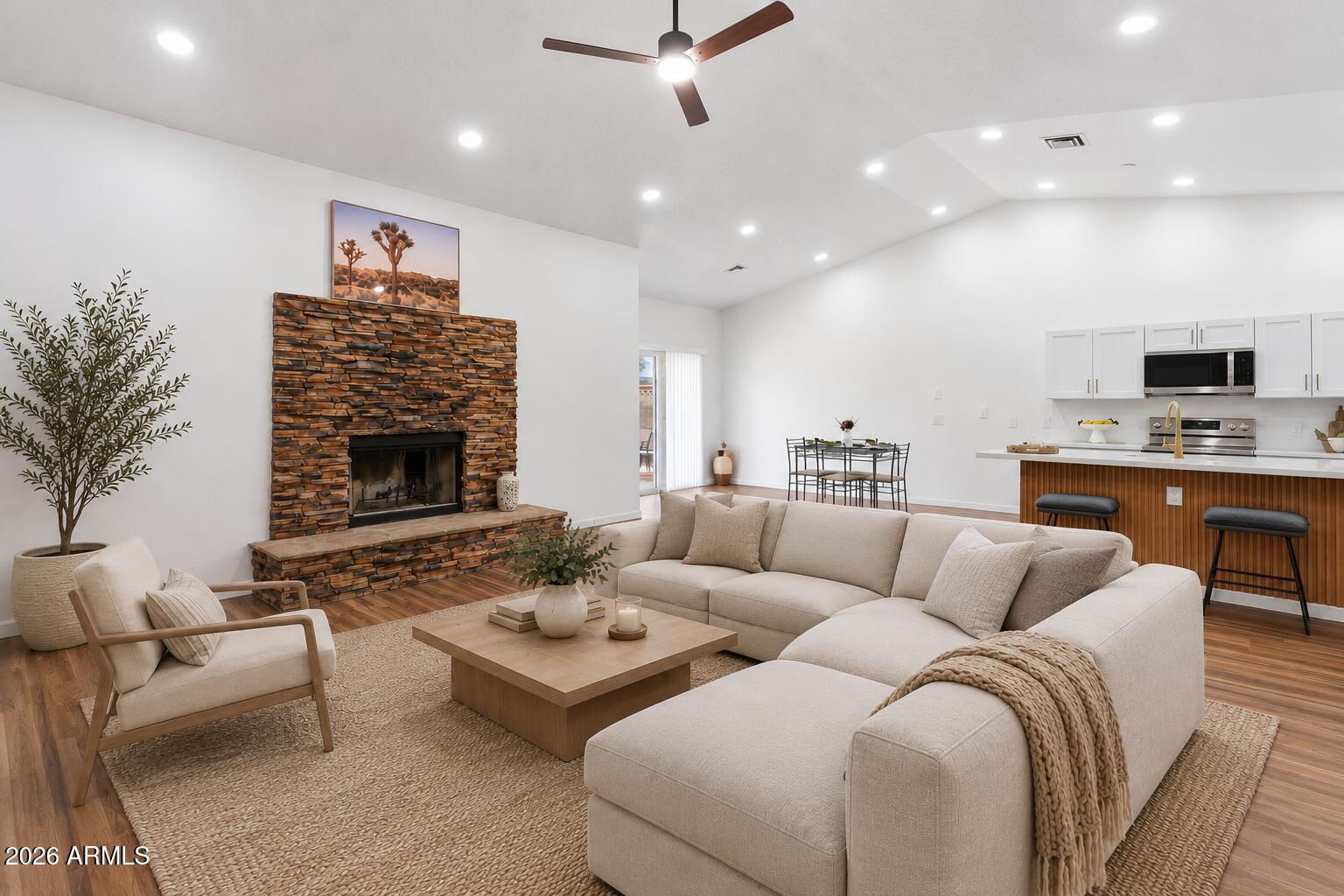 6321 W BERYL Avenue, Glendale, AZ 85302