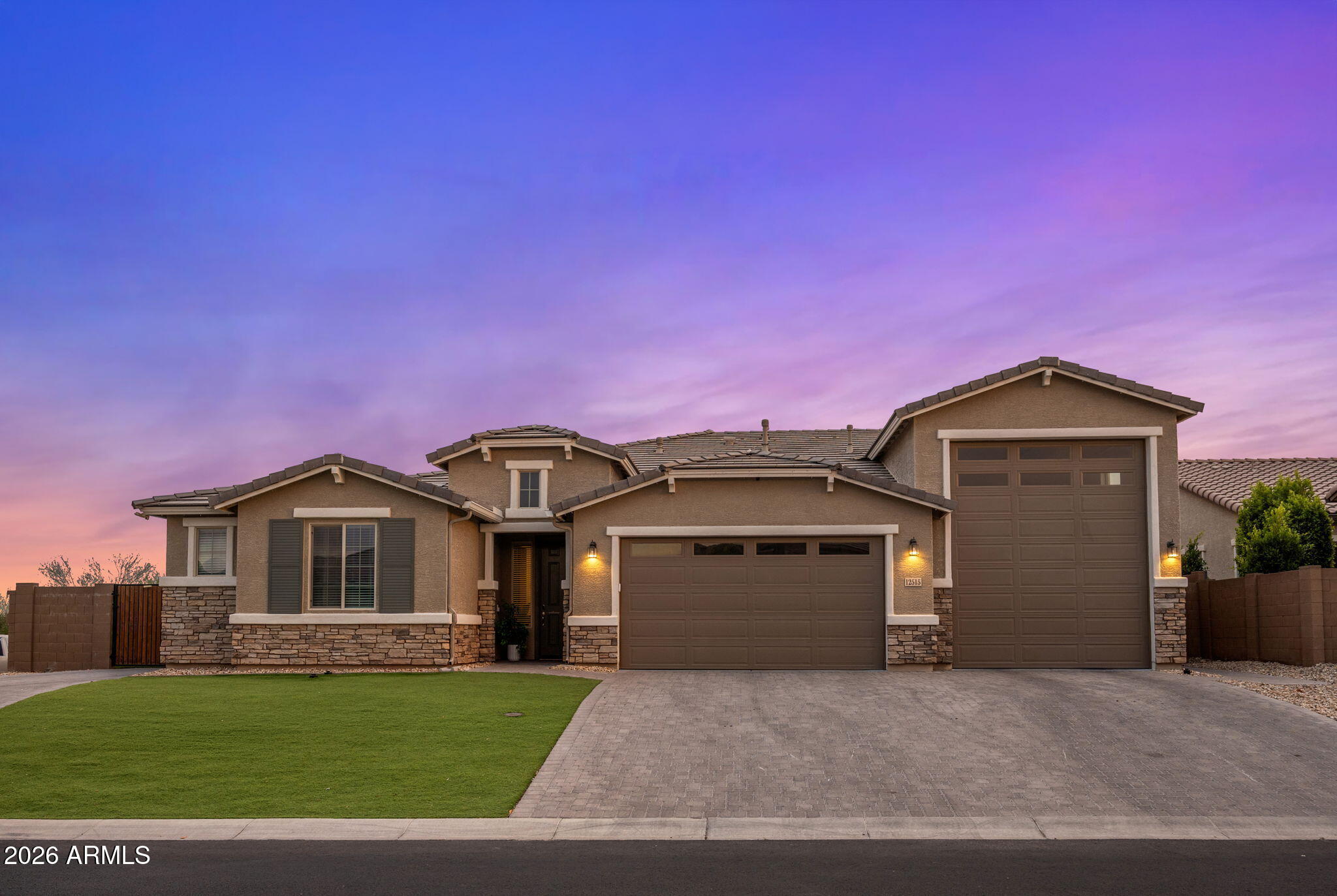 12515 W TUCKEY Lane, Glendale, AZ 85307