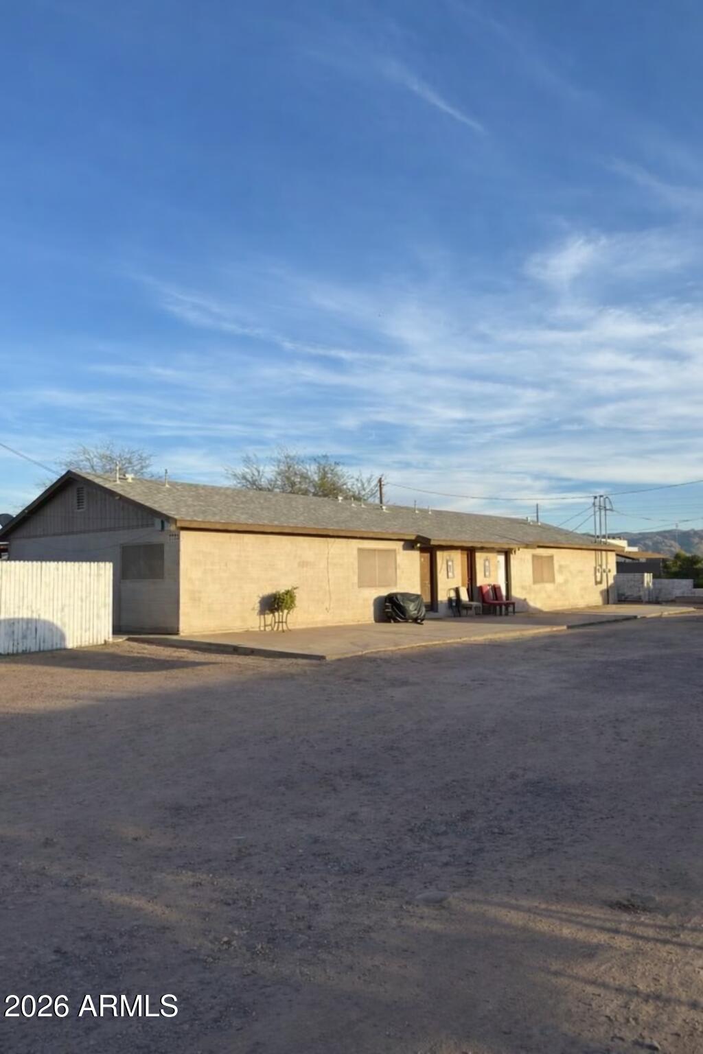 1235 E WOOD Street, Phoenix, AZ 85040
