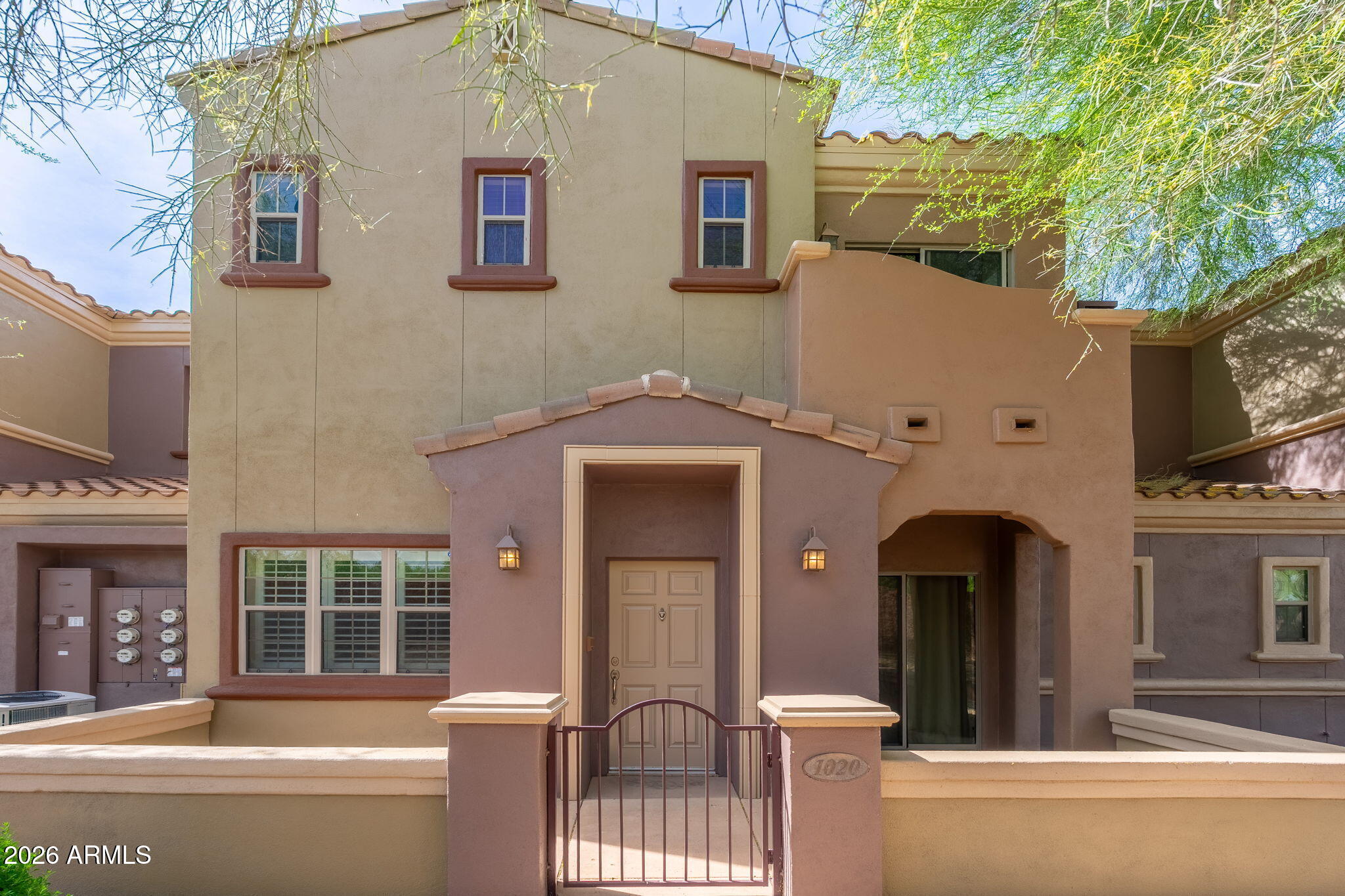 3935 E ROUGH RIDER Road 1020, Phoenix, AZ 85050