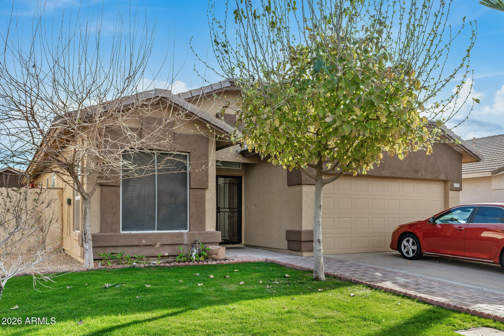6157 W ECHO Lane, Glendale, AZ 85302