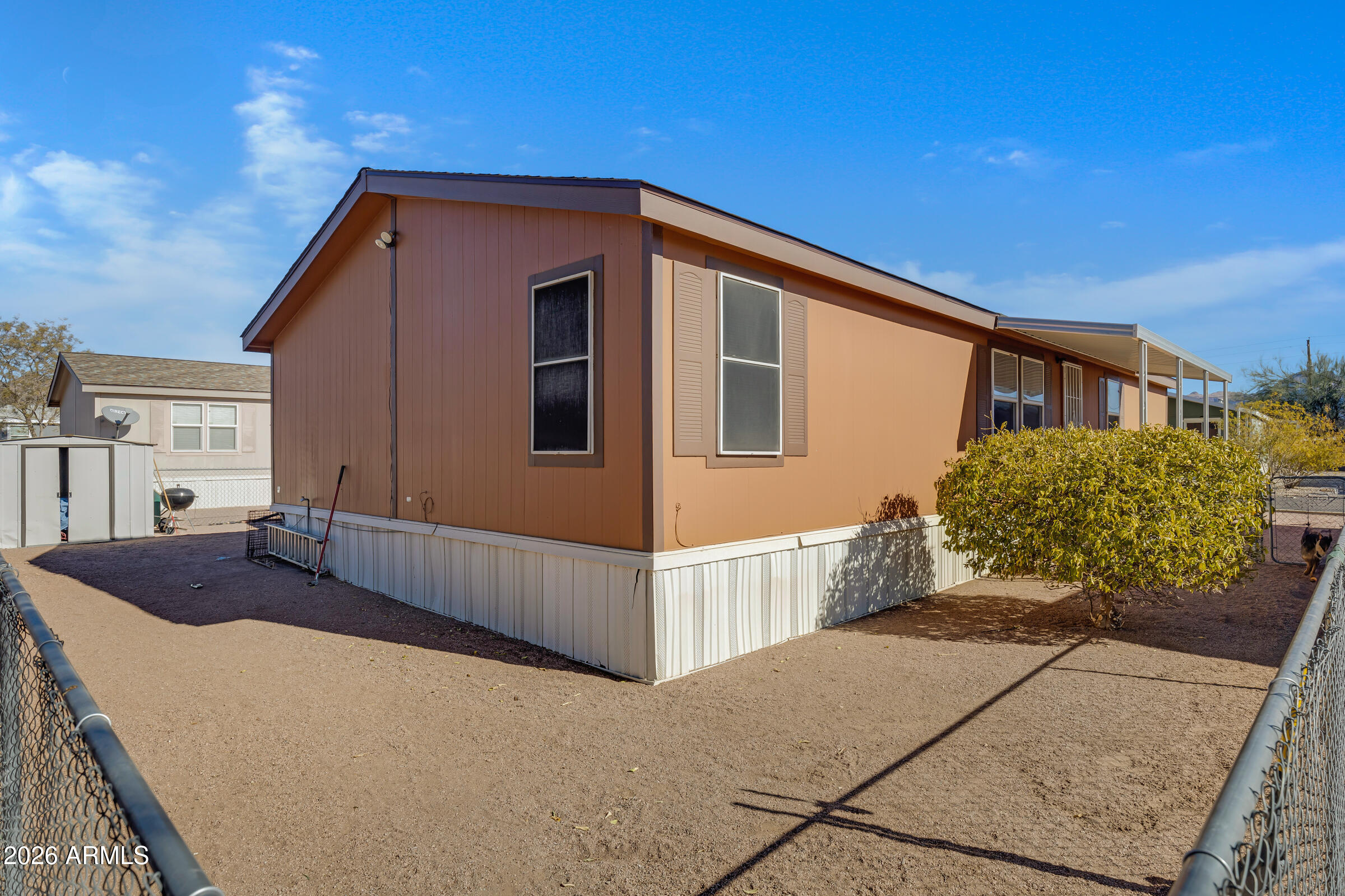 2200 N DELAWARE Drive 76, Apache Junction, AZ 85120