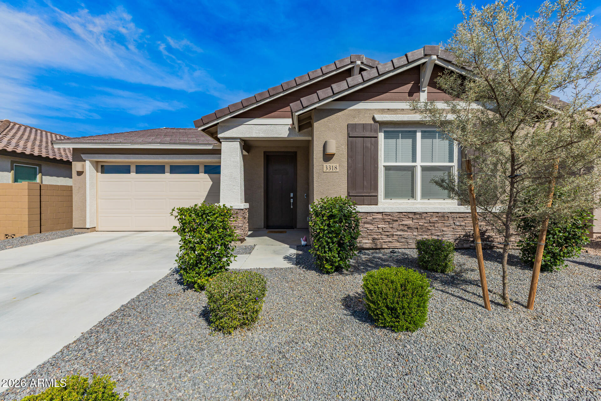 3318 E HAYFIELD Way, San Tan Valley, AZ 85140