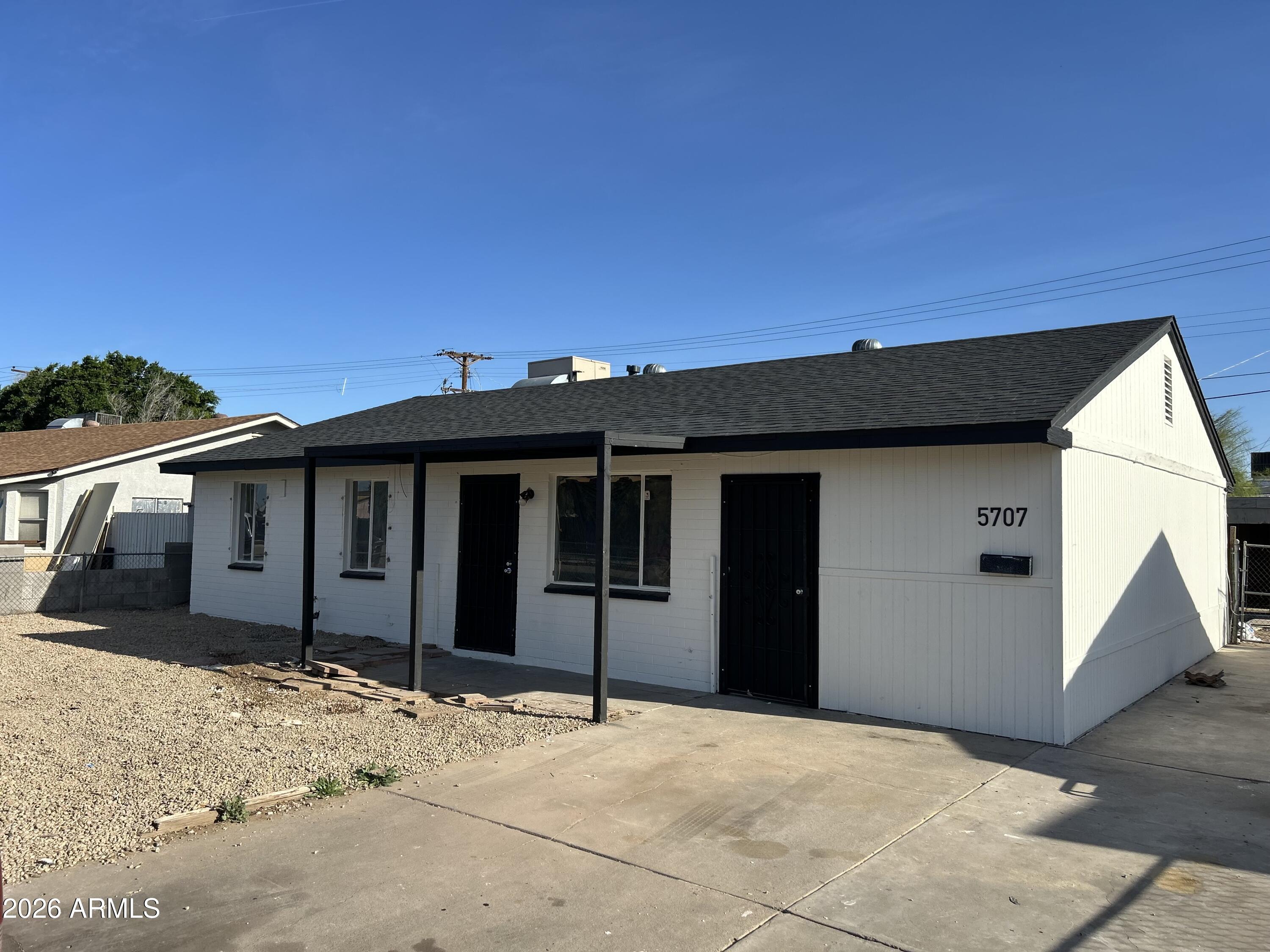 5707 N 64TH Drive, Glendale, AZ 85301
