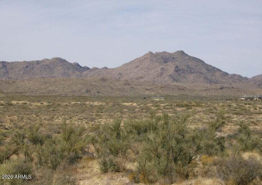 18500 S Cardinal -- Road S '''-''', Congress, AZ 85332