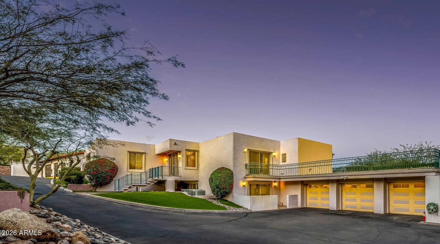 2131 E BETHANY HOME Road, Phoenix, AZ 85016