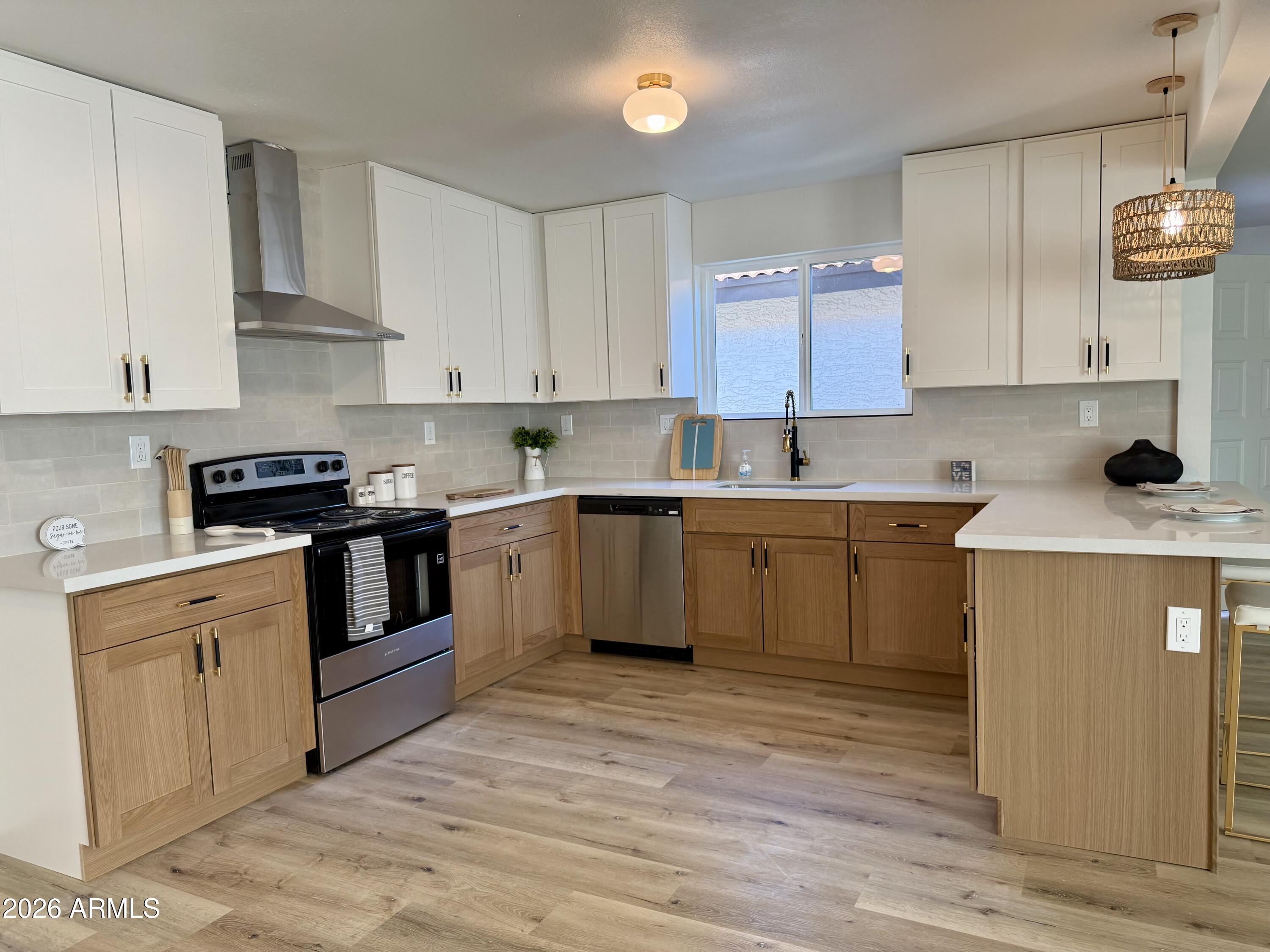 26220 S GLENBURN Drive, Sun Lakes, AZ 85248