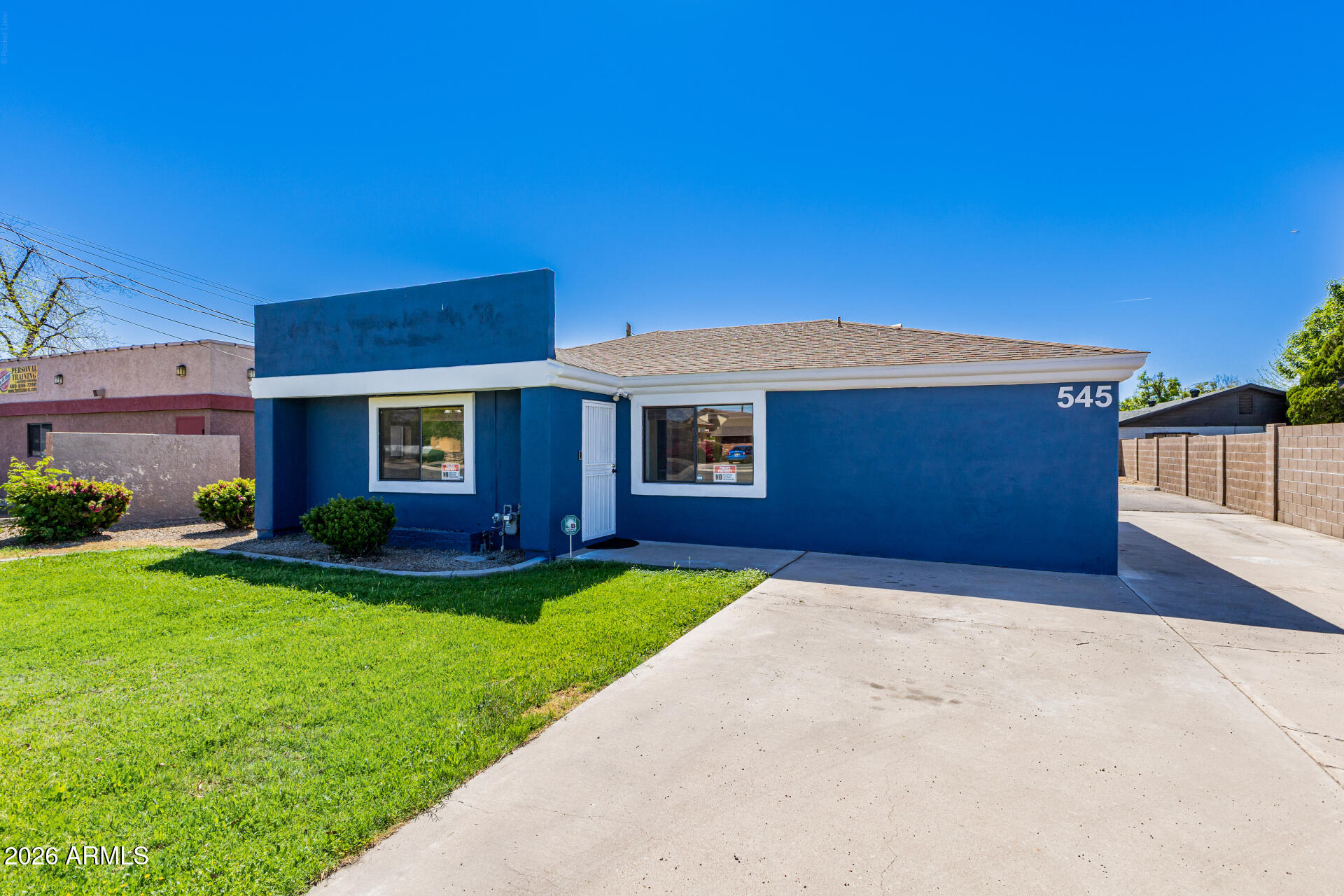545 E UNIVERSITY Drive, Mesa, AZ 85203
