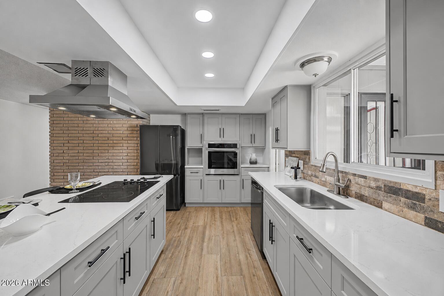 212 E MINTON Drive, Tempe, AZ 85282