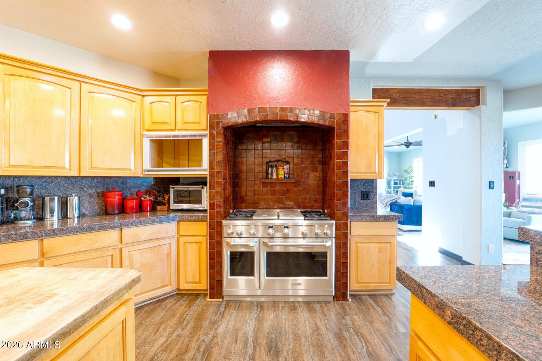 1955 E YAVAPAI Place, Sierra Vista, AZ 85650