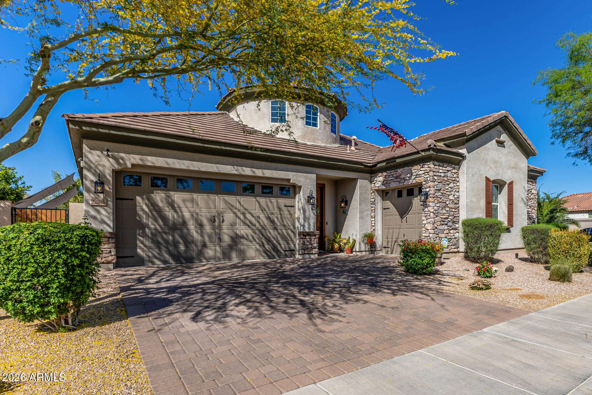 22186 E CREEKSIDE Drive, Queen Creek, AZ 85142