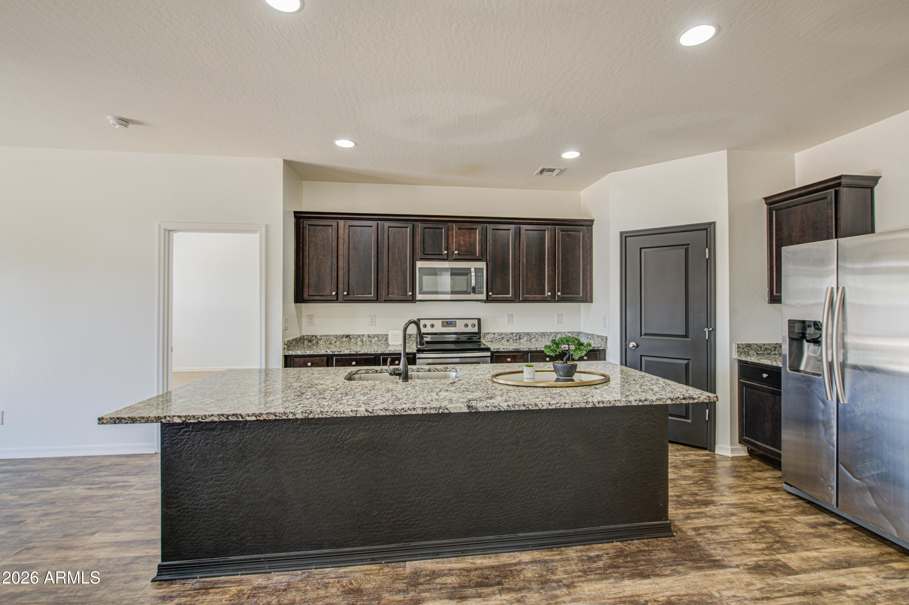 36833 W MATTINO Lane, Maricopa, AZ 85138