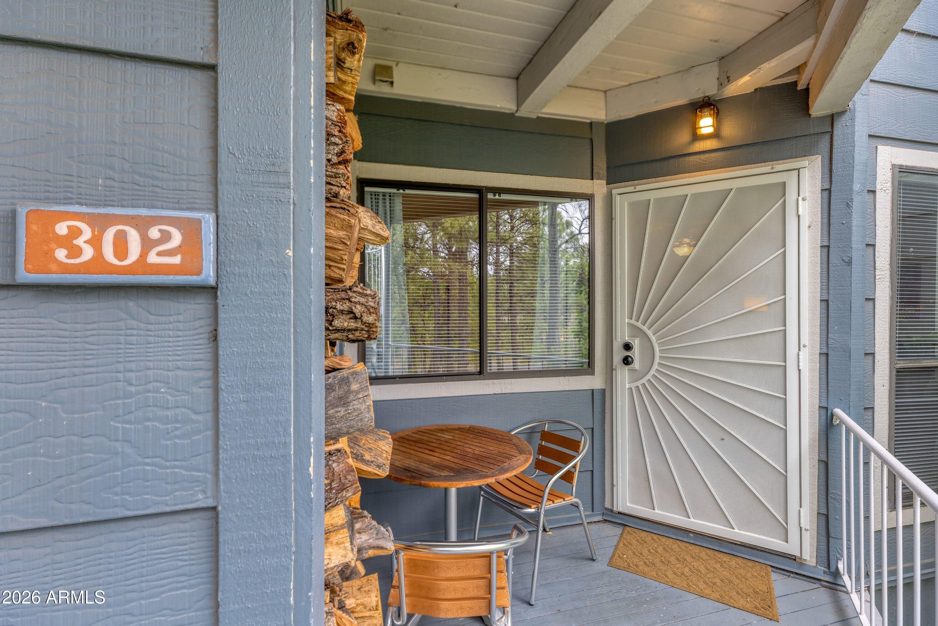 2700 S WHITE MOUNTAIN Road 302, Show Low, AZ 85901