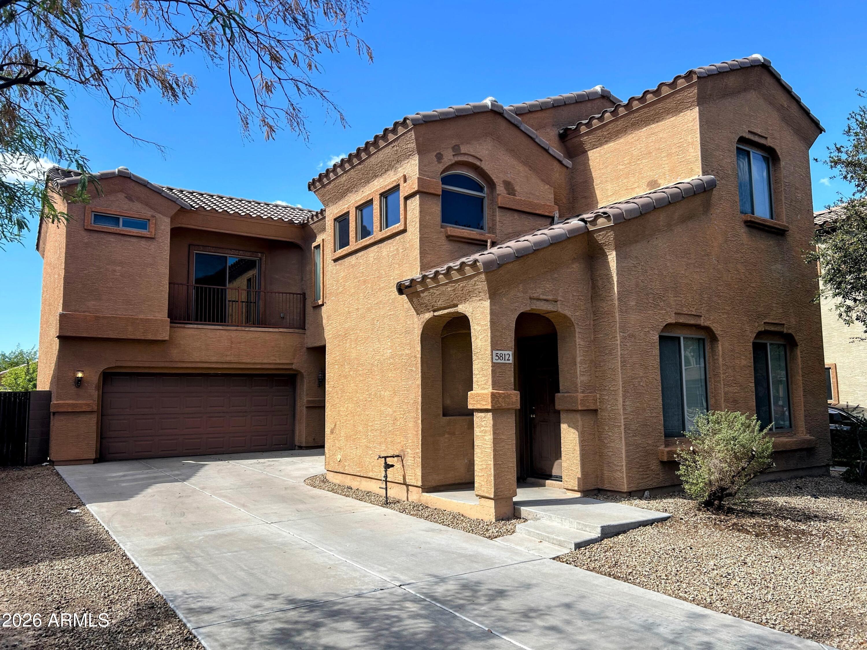 5812 S 10TH Drive, Phoenix, AZ 85041