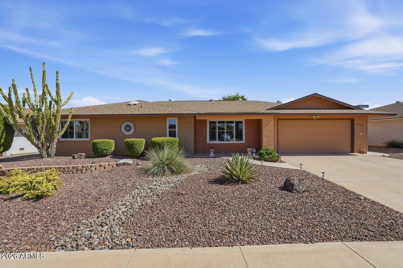 20013 N WILLOWCREEK Circle, Sun City, AZ 85373