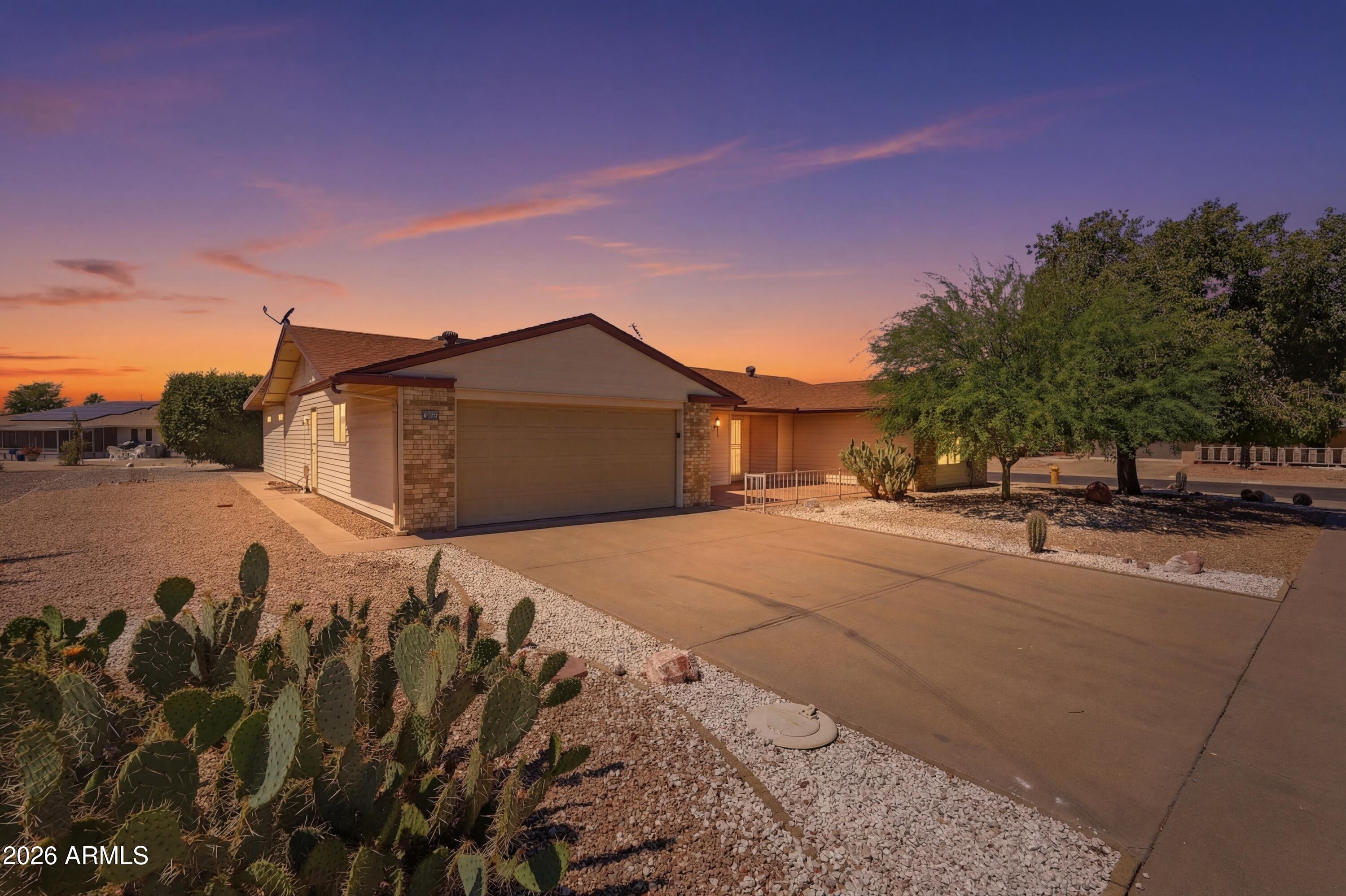 9633 W CAMPANA Drive, Sun City, AZ 85351