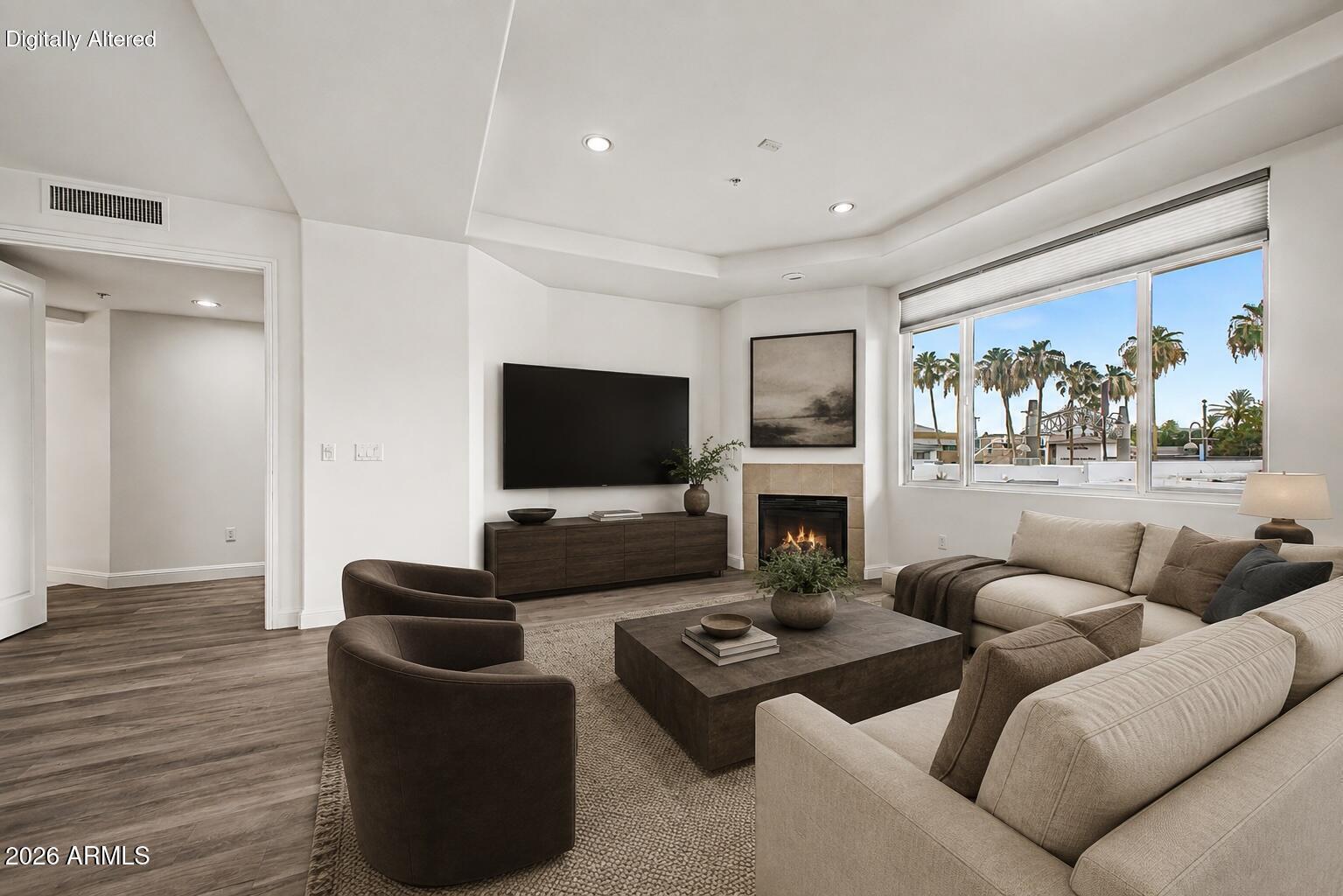 3801 N GOLDWATER Boulevard 204, Scottsdale, AZ 85251