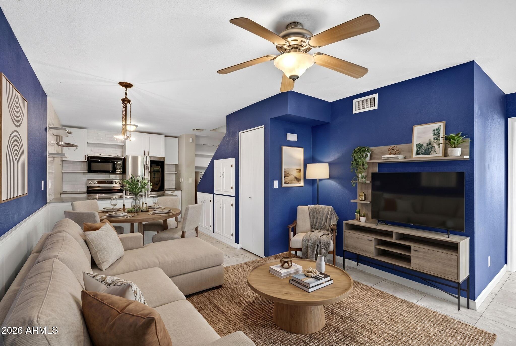 510 N ALMA SCHOOL Road 210, Mesa, AZ 85201