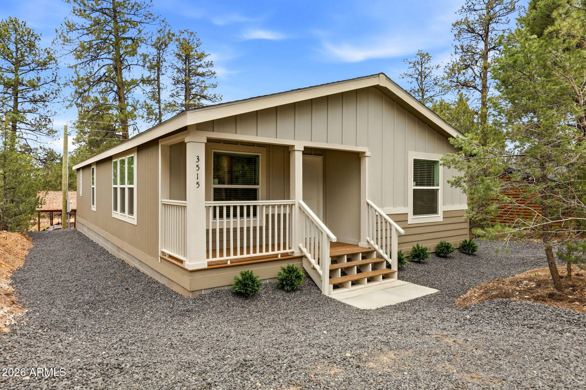 3515 BROKEN ARROW Road, Overgaard, AZ 85933