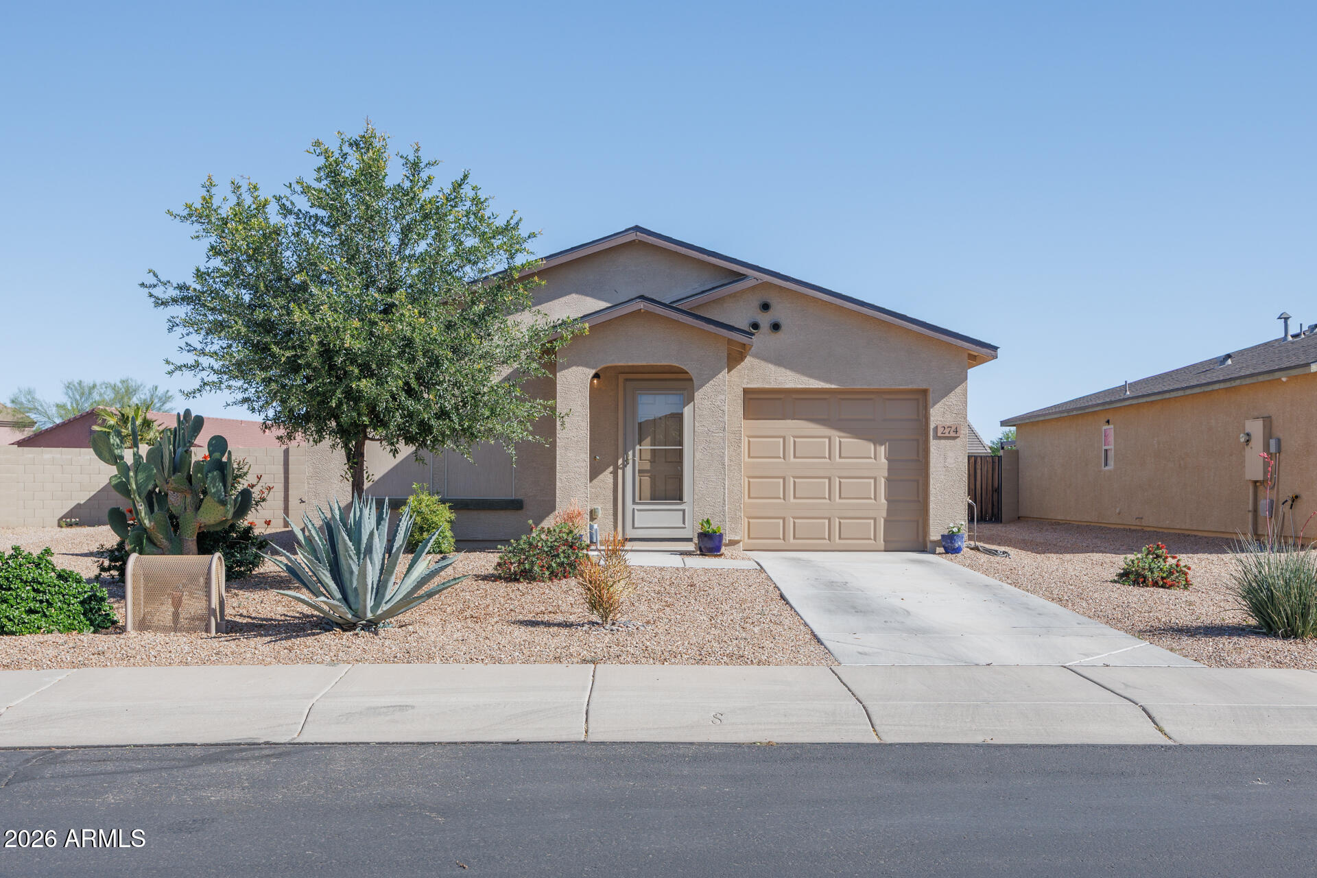 274 W WATSON Court, Casa Grande, AZ 85122