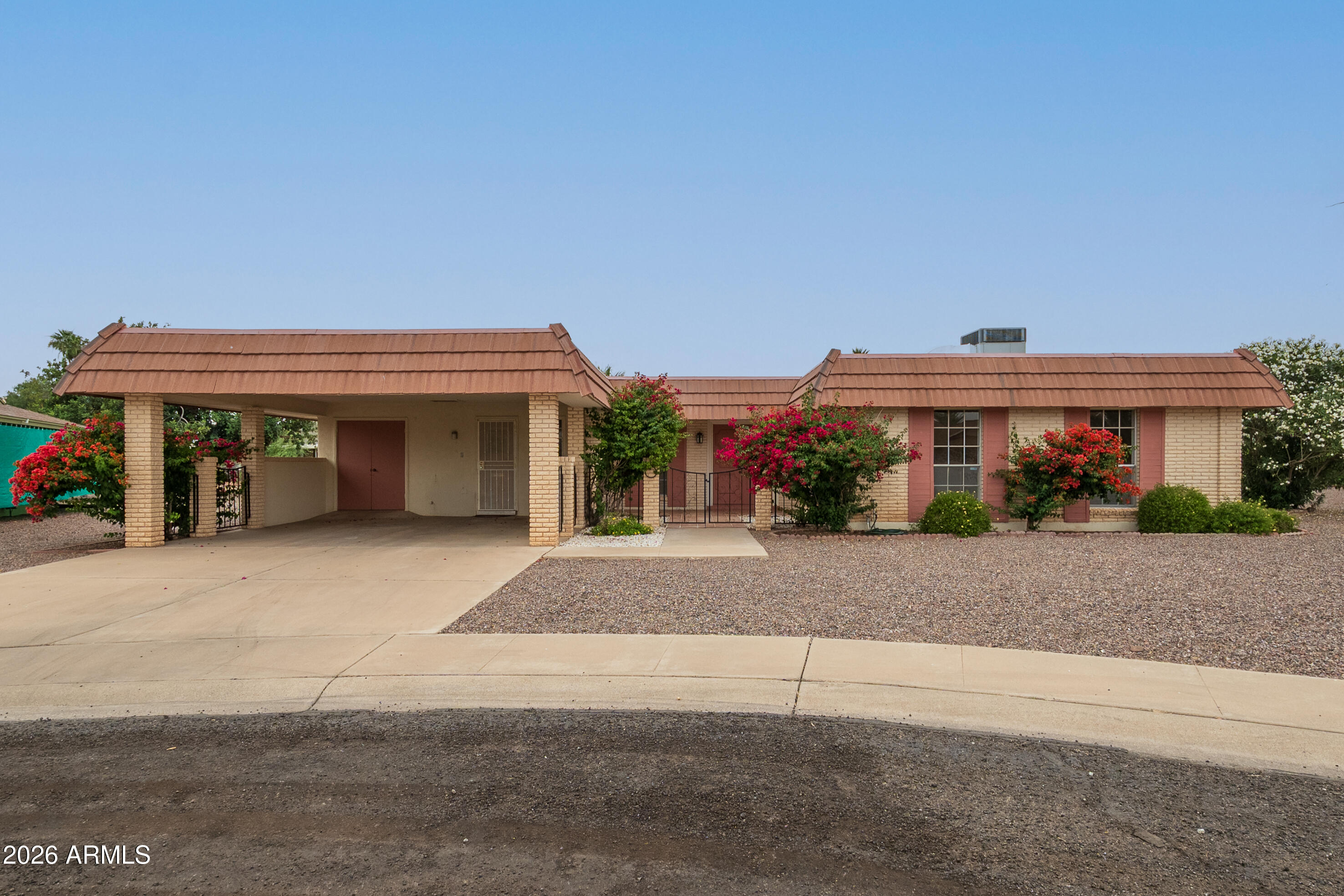 10636 W MISSION Lane, Sun City, AZ 85351
