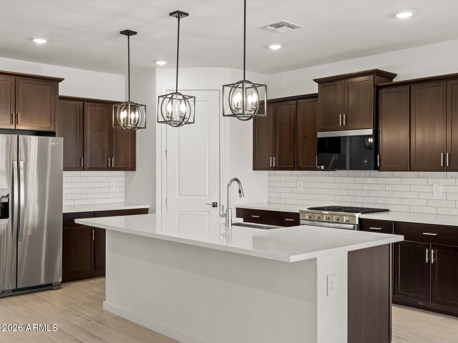 17722 W ILLINI Street, Goodyear, AZ 85338