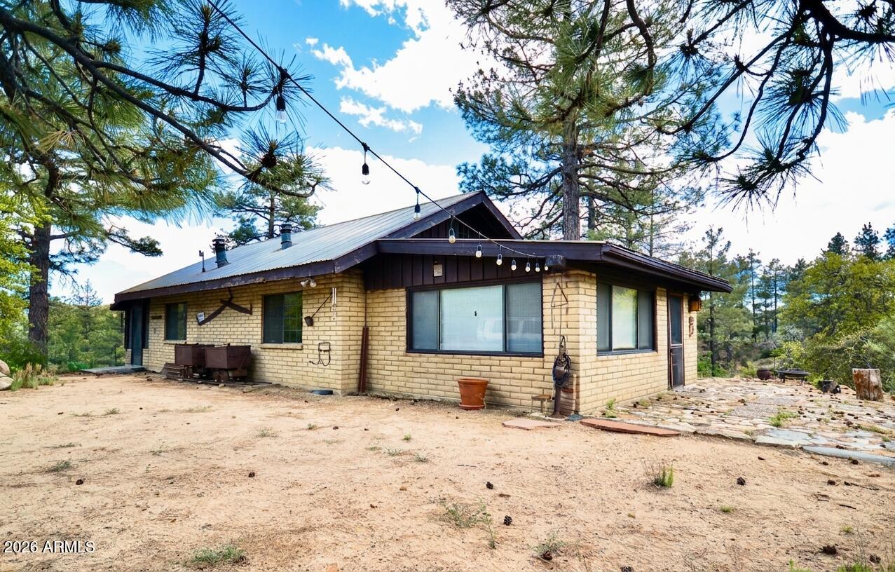 23277 S DEMASCUS Road, Crown King, AZ 86343