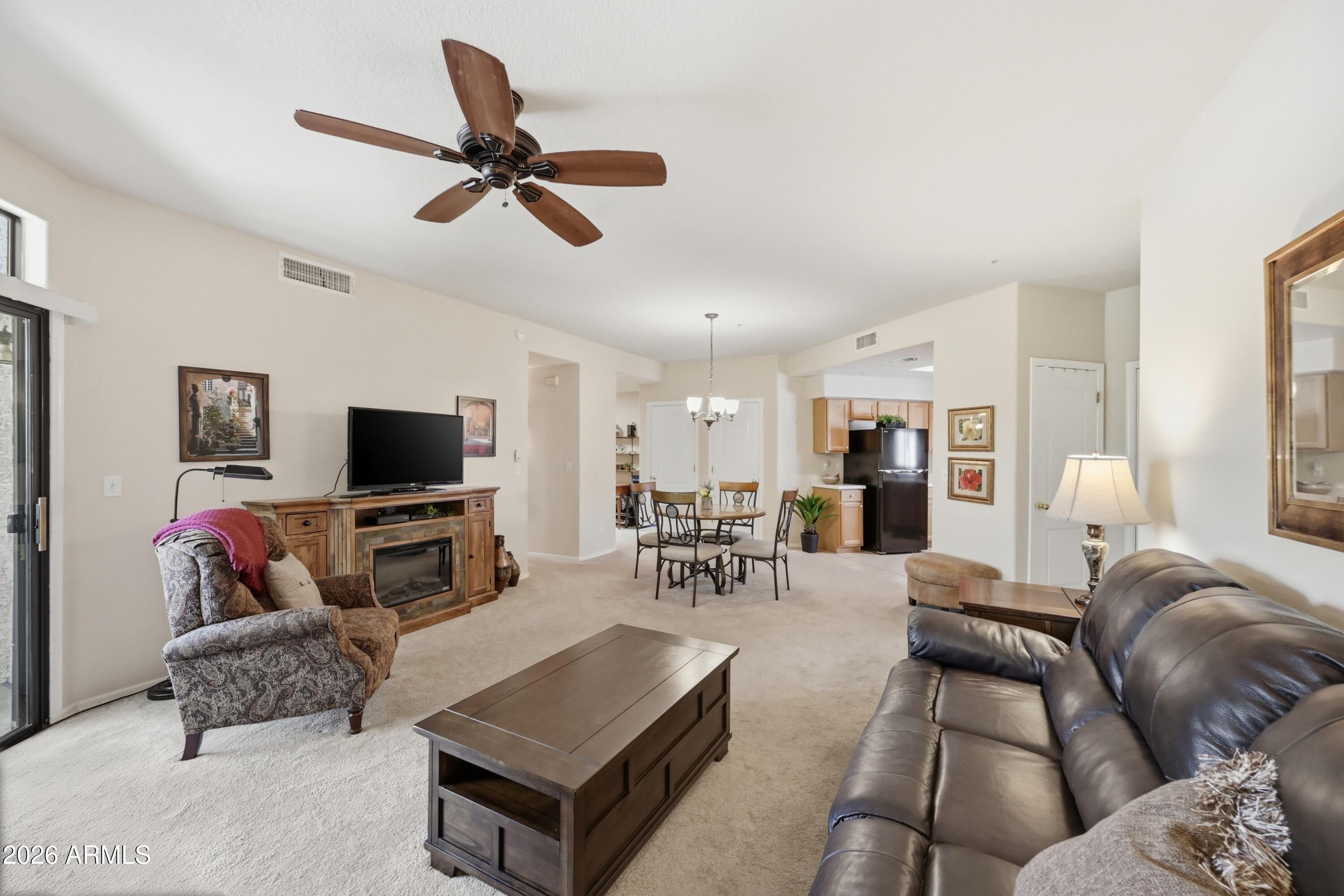 9151 W Greenway Road 295, Peoria, AZ 85381