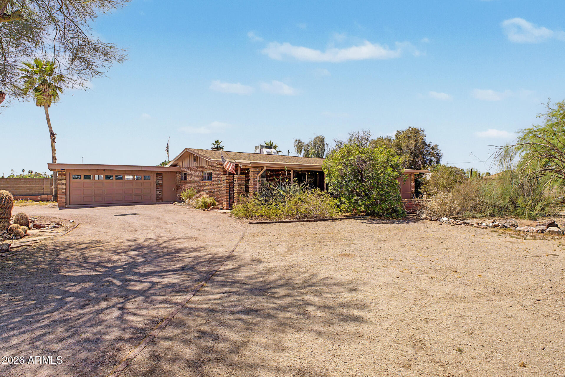 6526 E HOLLY Drive, Mesa, AZ 85215