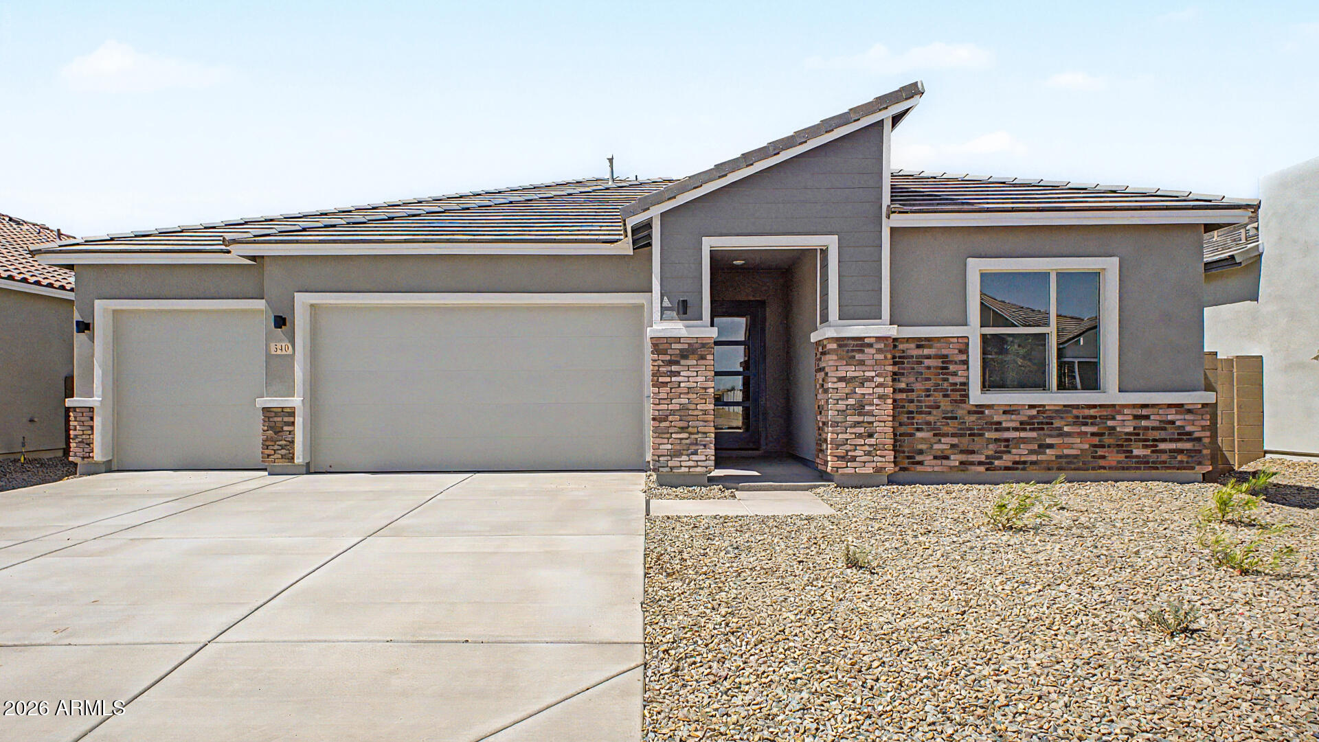 340 W FLOYD Drive, San Tan Valley, AZ 85140