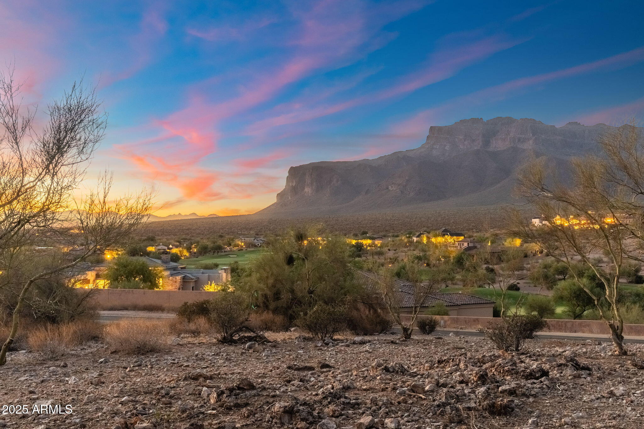 9111 E CANYON CREEK Drive 14, Gold Canyon, AZ 85118