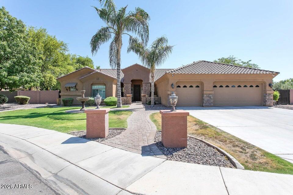 11627 E Santan Court, Chandler, AZ 85249