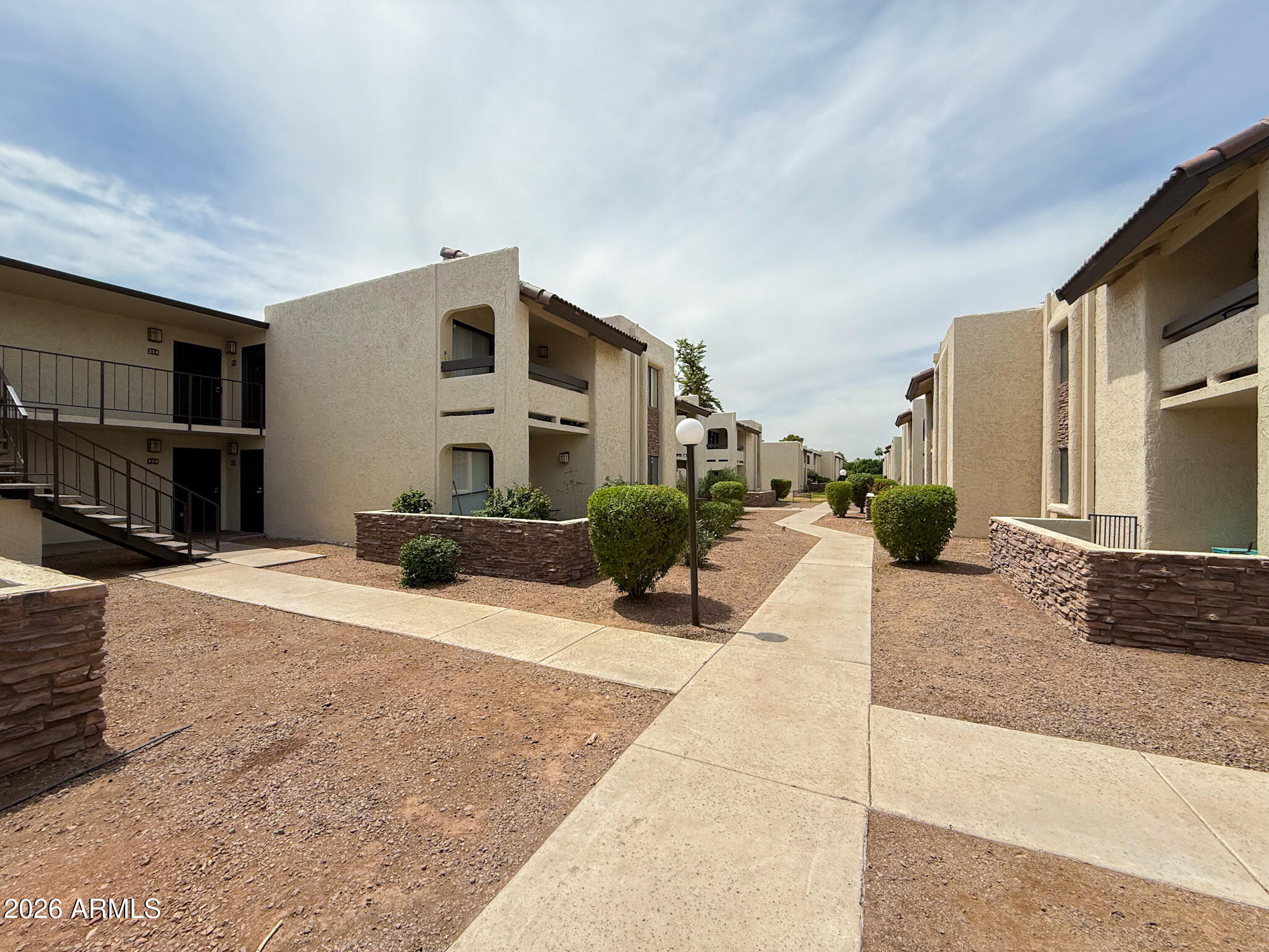 3825 E CAMELBACK Road 215, Phoenix, AZ 85018