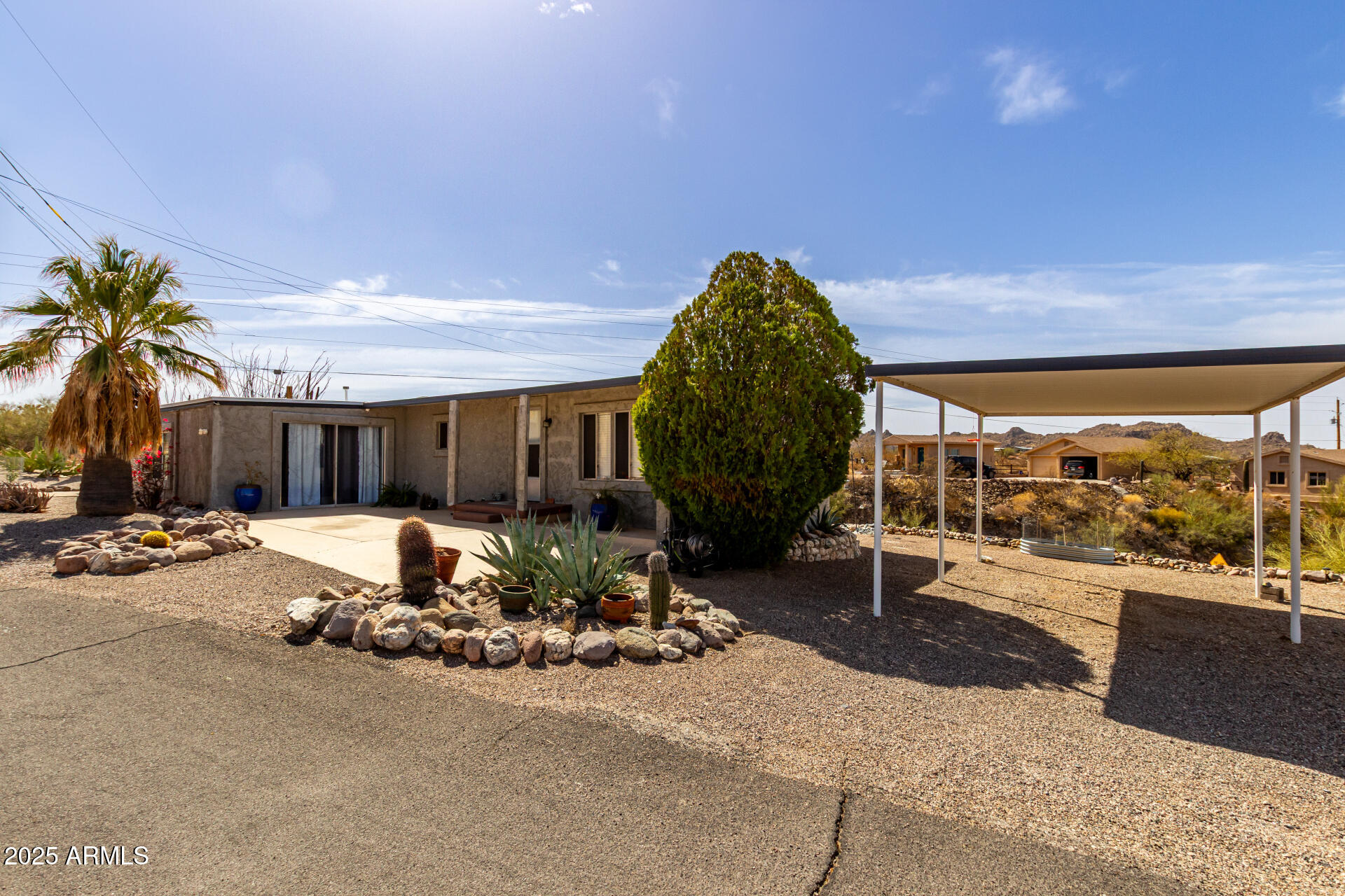 30 N LILLY Court, Queen Valley, AZ 85118