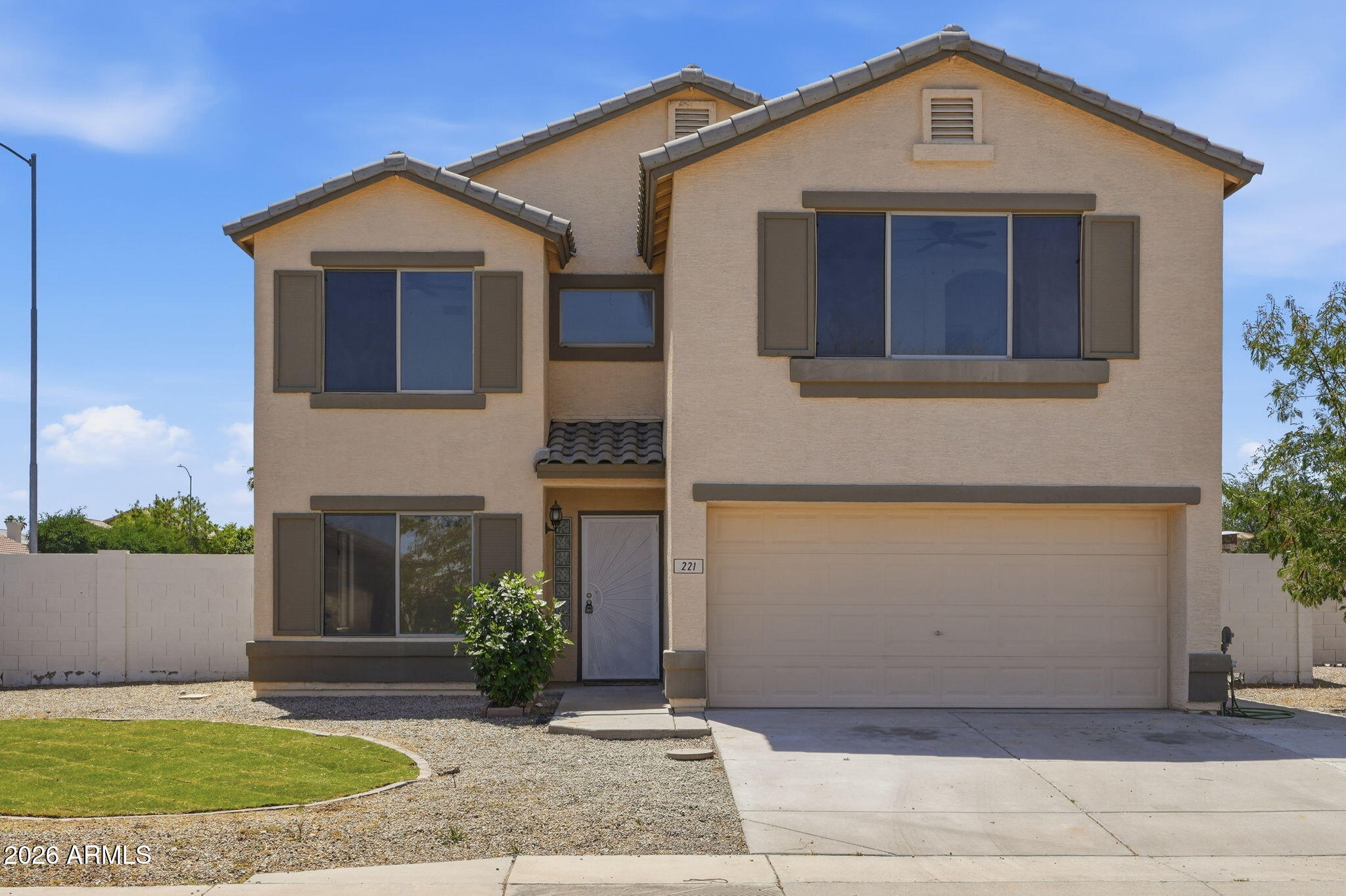 221 E INGLEWOOD Street, Mesa, AZ 85201