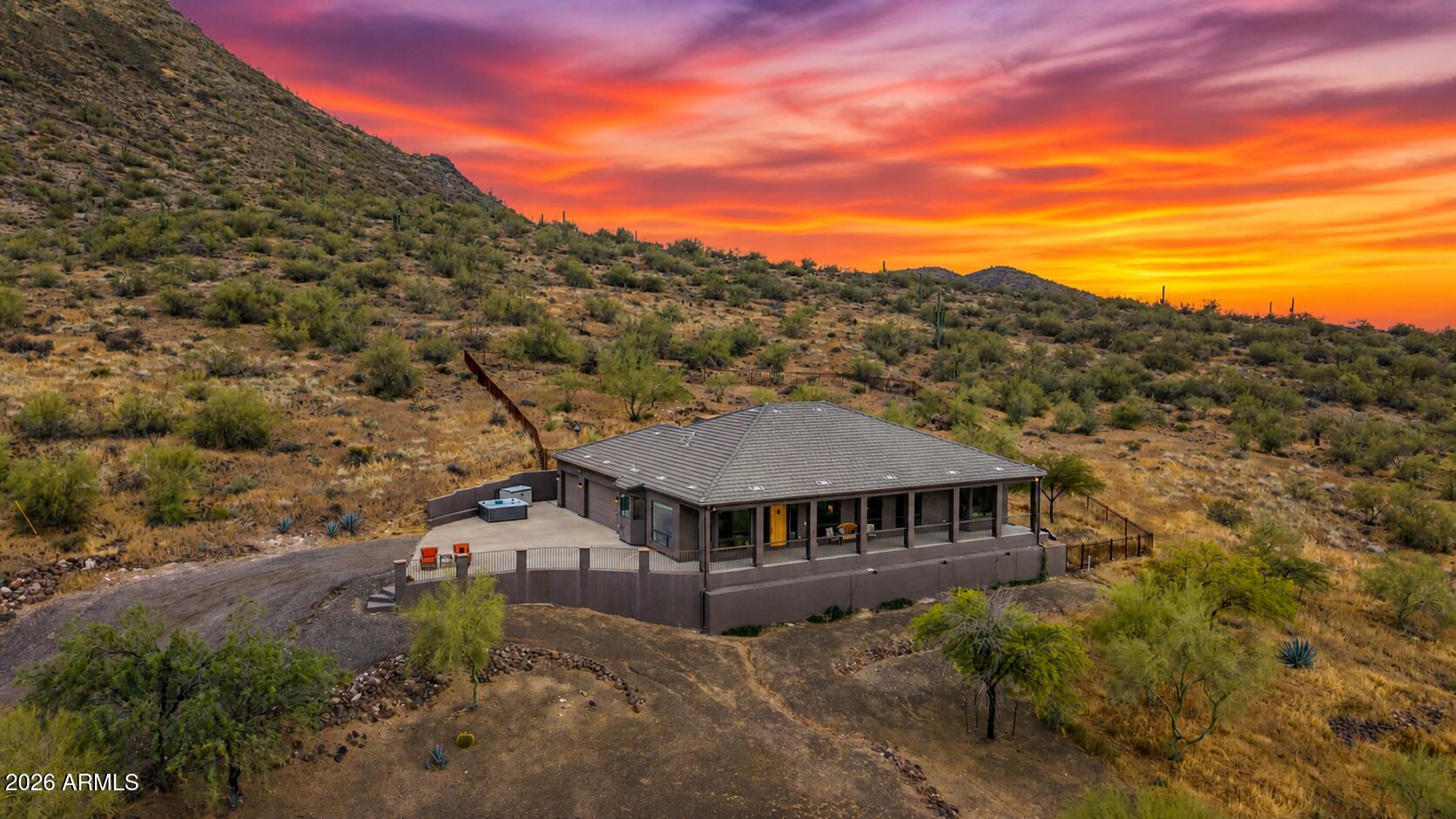 42610 N 22ND Street, New River, AZ 85087