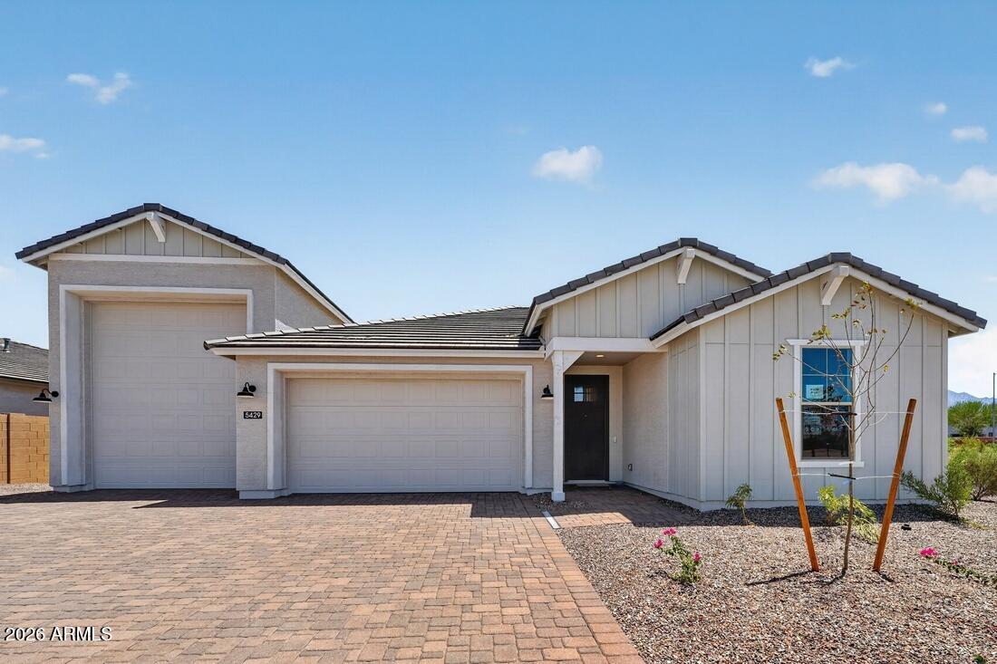 5429 W Coplen Farms Road, Laveen, AZ 85339