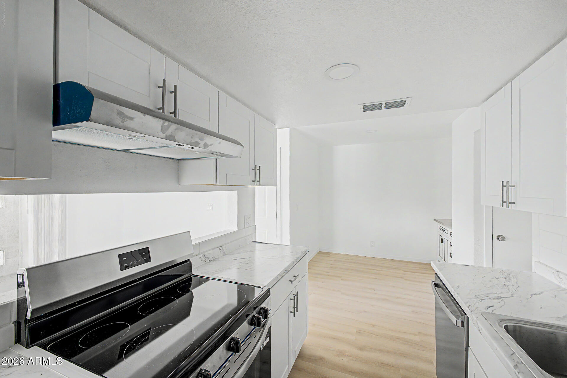 3422 N 12TH Place, Phoenix, AZ 85014