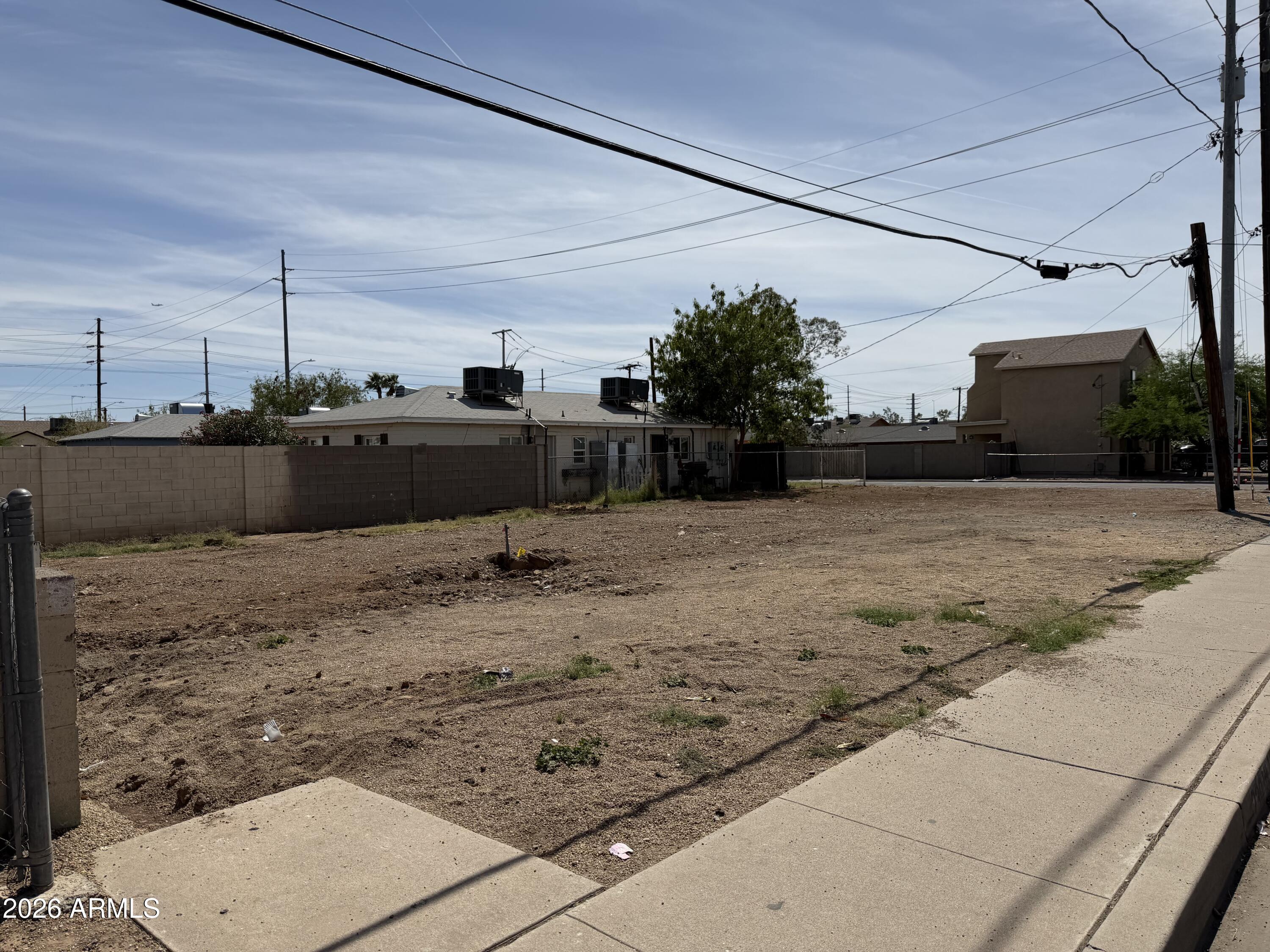 2301 E Taylor Street -, Phoenix, AZ 85006