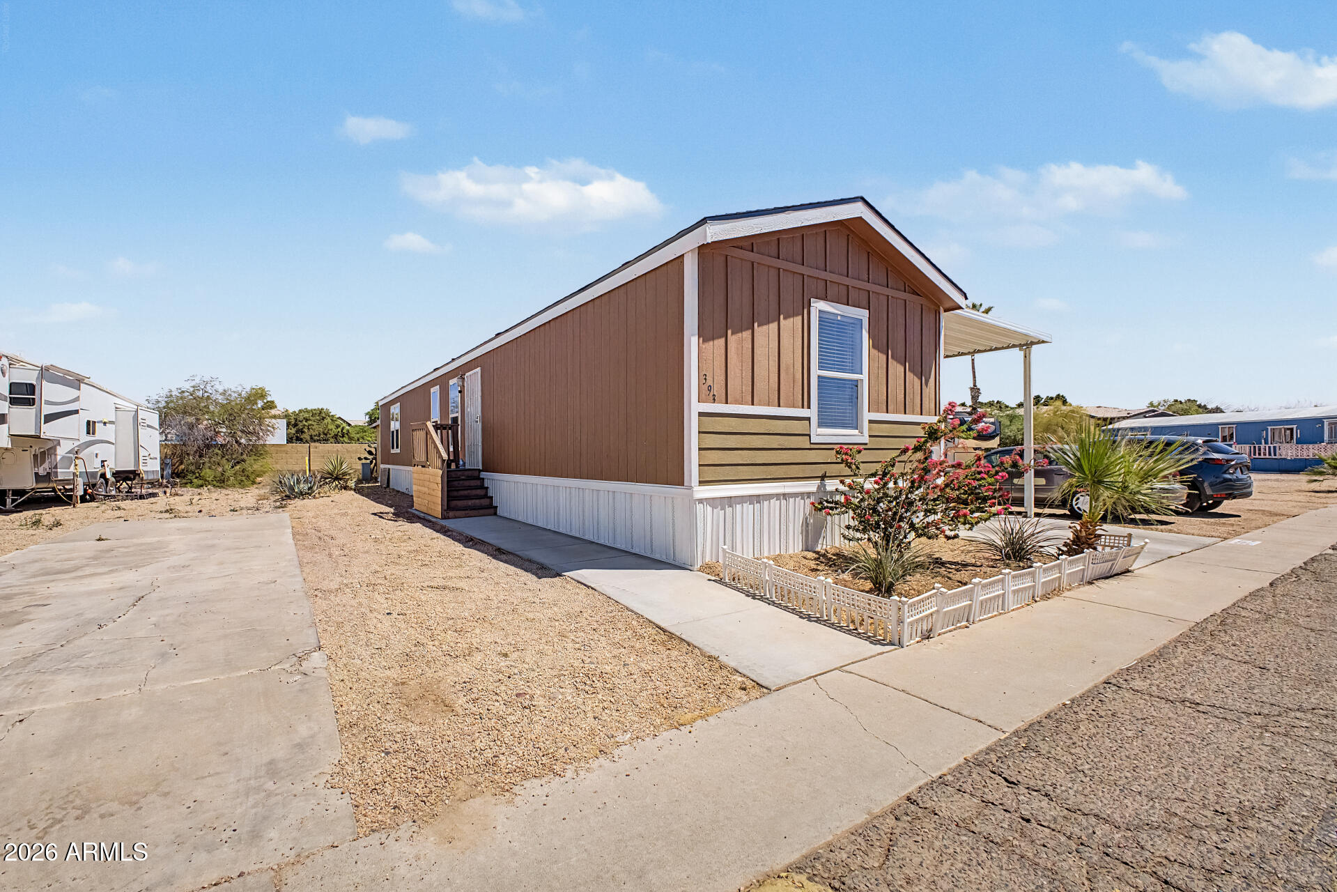 625 W MCKELLIPS Road 393, Mesa, AZ 85201
