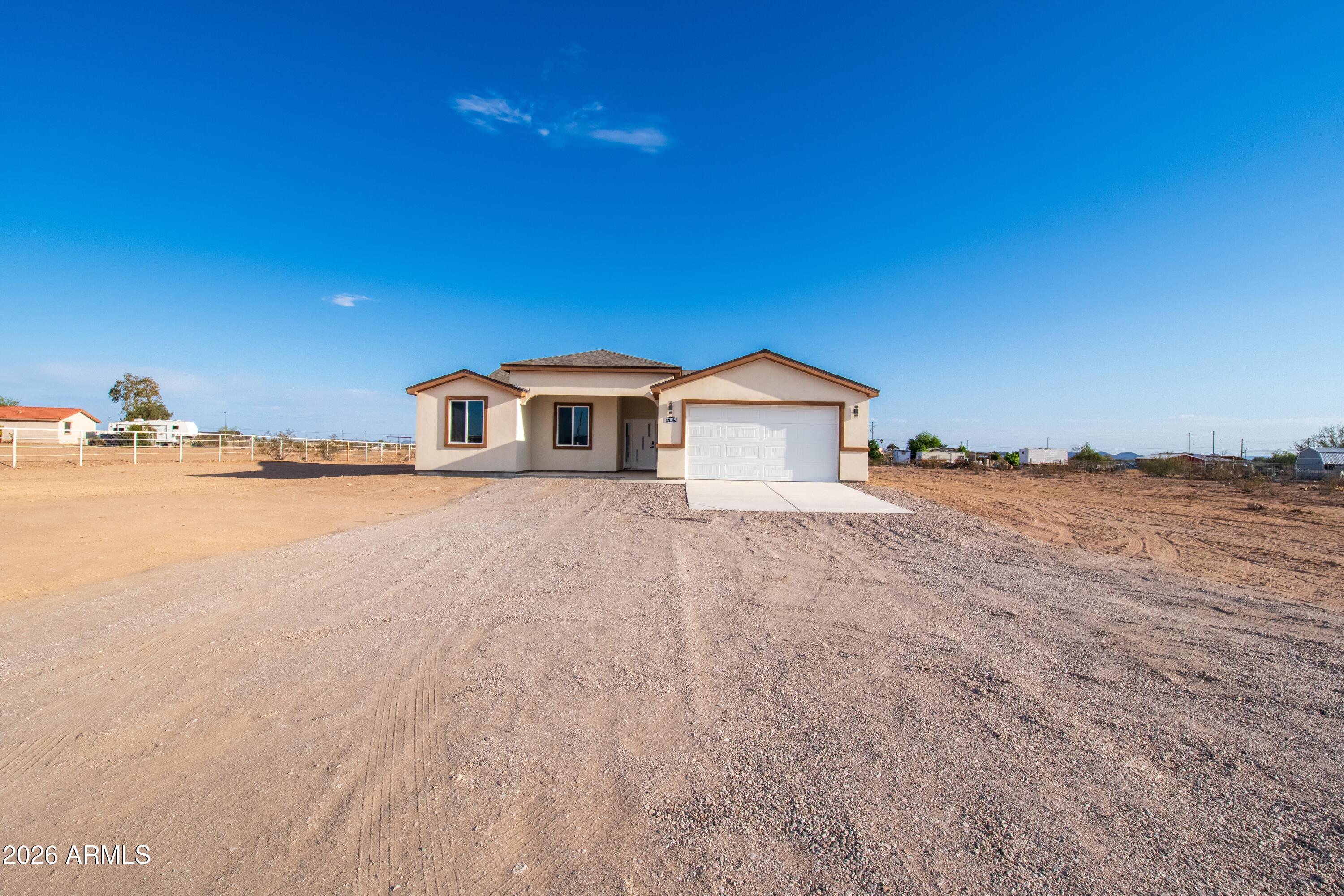 37019 W WHITTON Avenue, Tonopah, AZ 85354