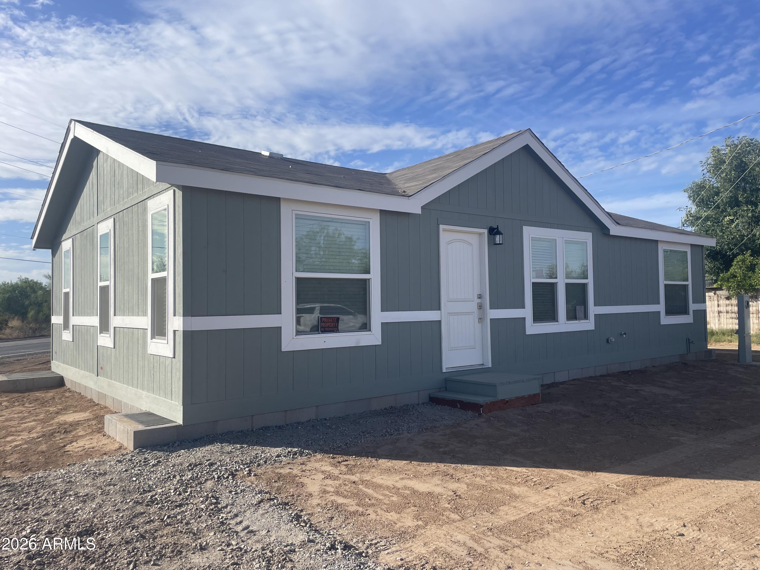 32424 S PINE Street, Wittmann, AZ 85361