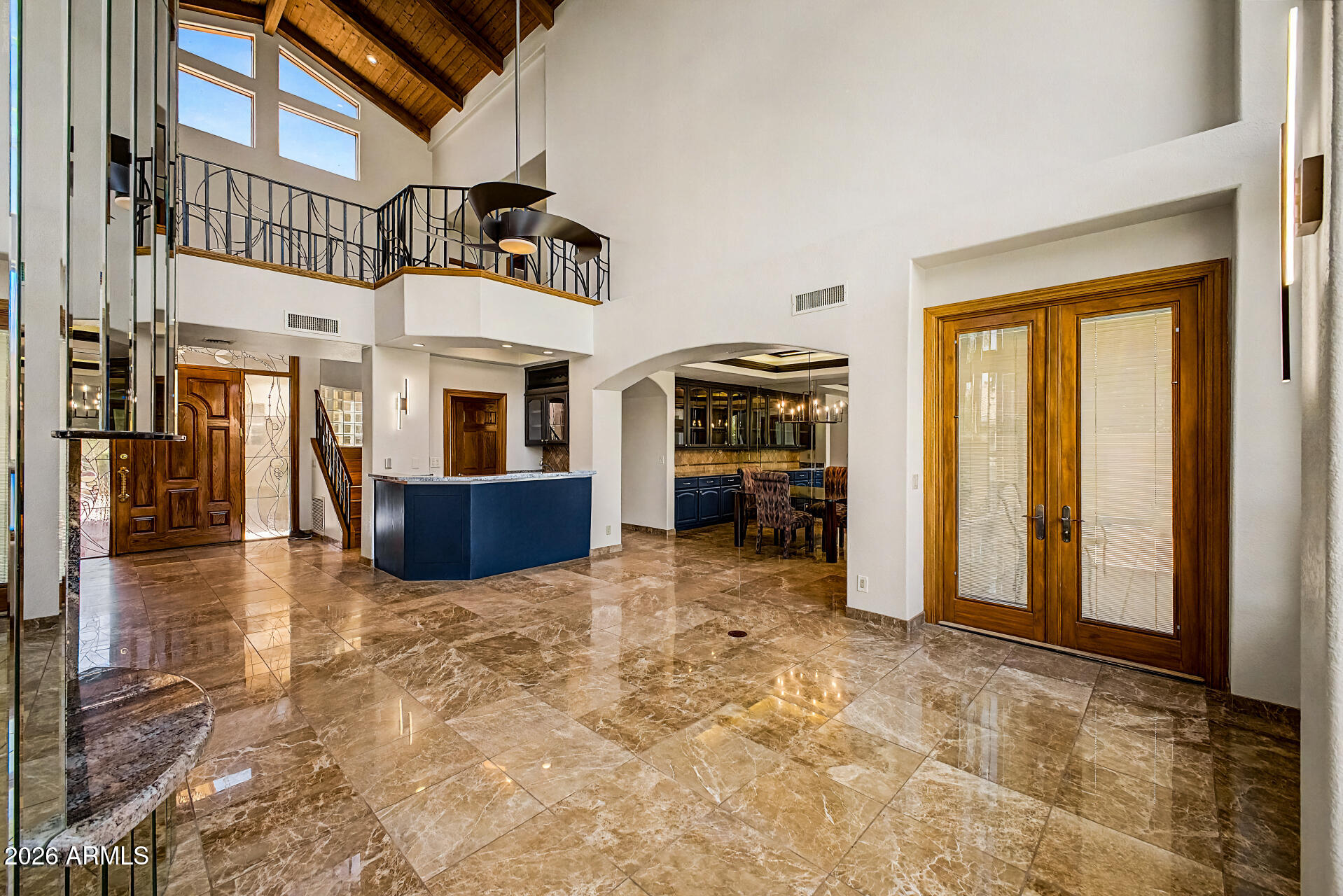 5812 W DEL LAGO Circle, Glendale, AZ 85308