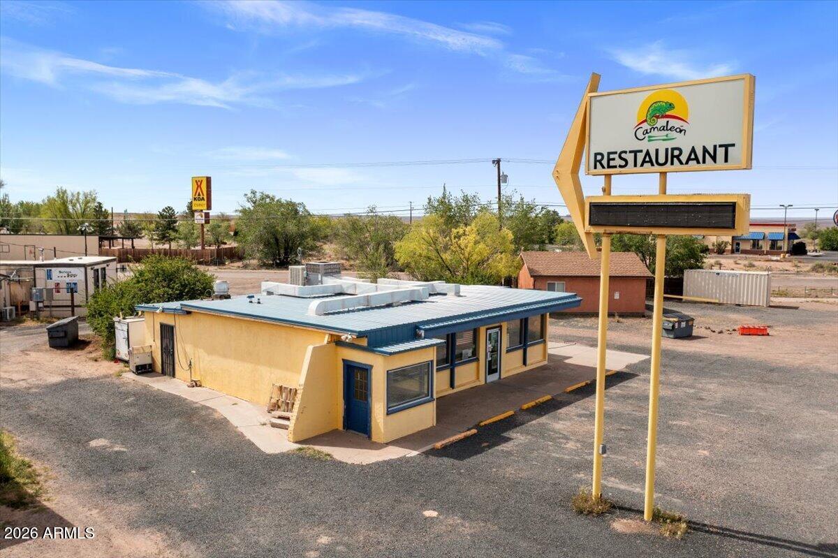 2102 NAVAJO Boulevard, Holbrook, AZ 86025