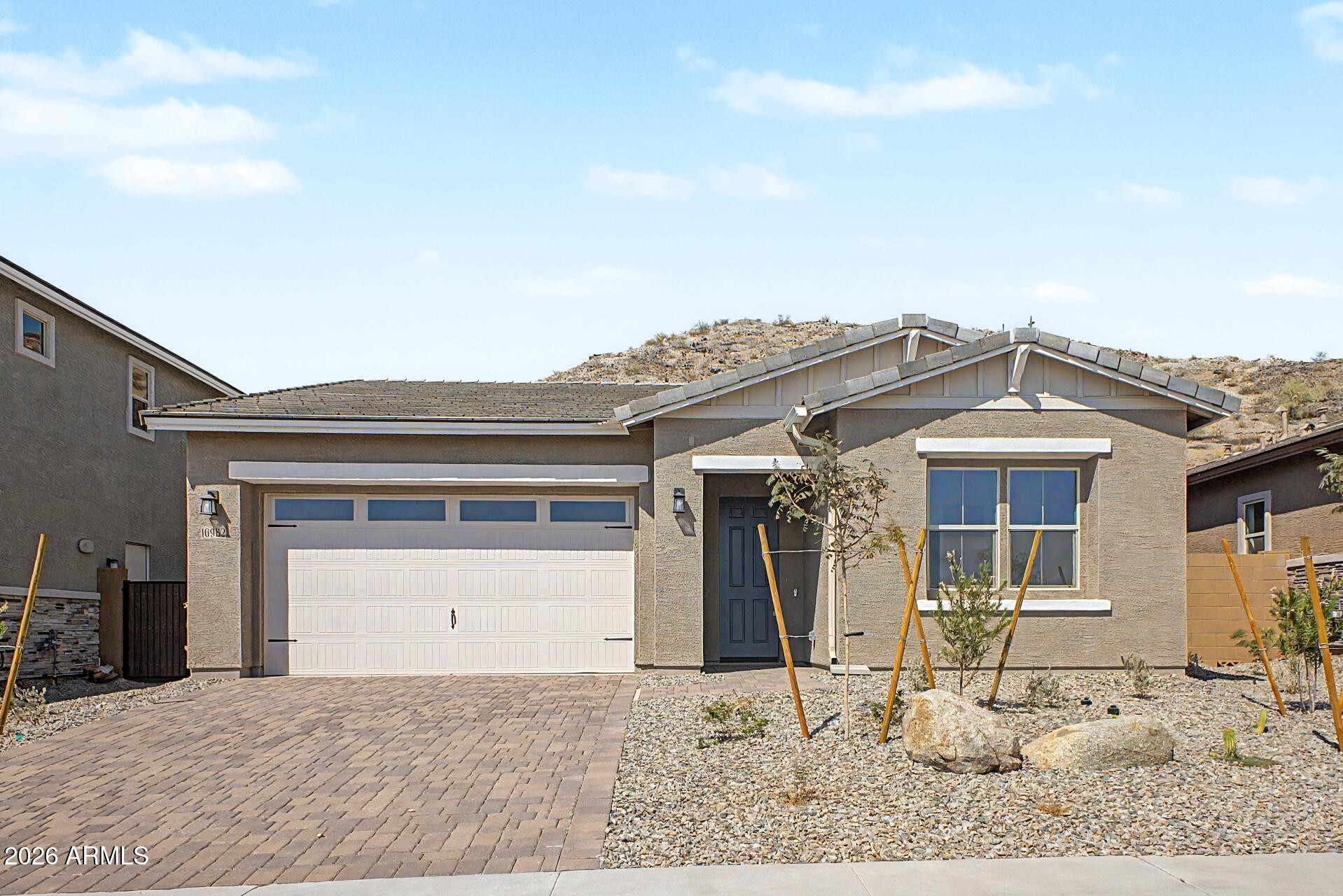 16982 W DESERT Lane, Goodyear, AZ 85338