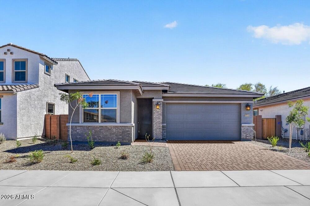 17132 W BRILES Road, Surprise, AZ 85387